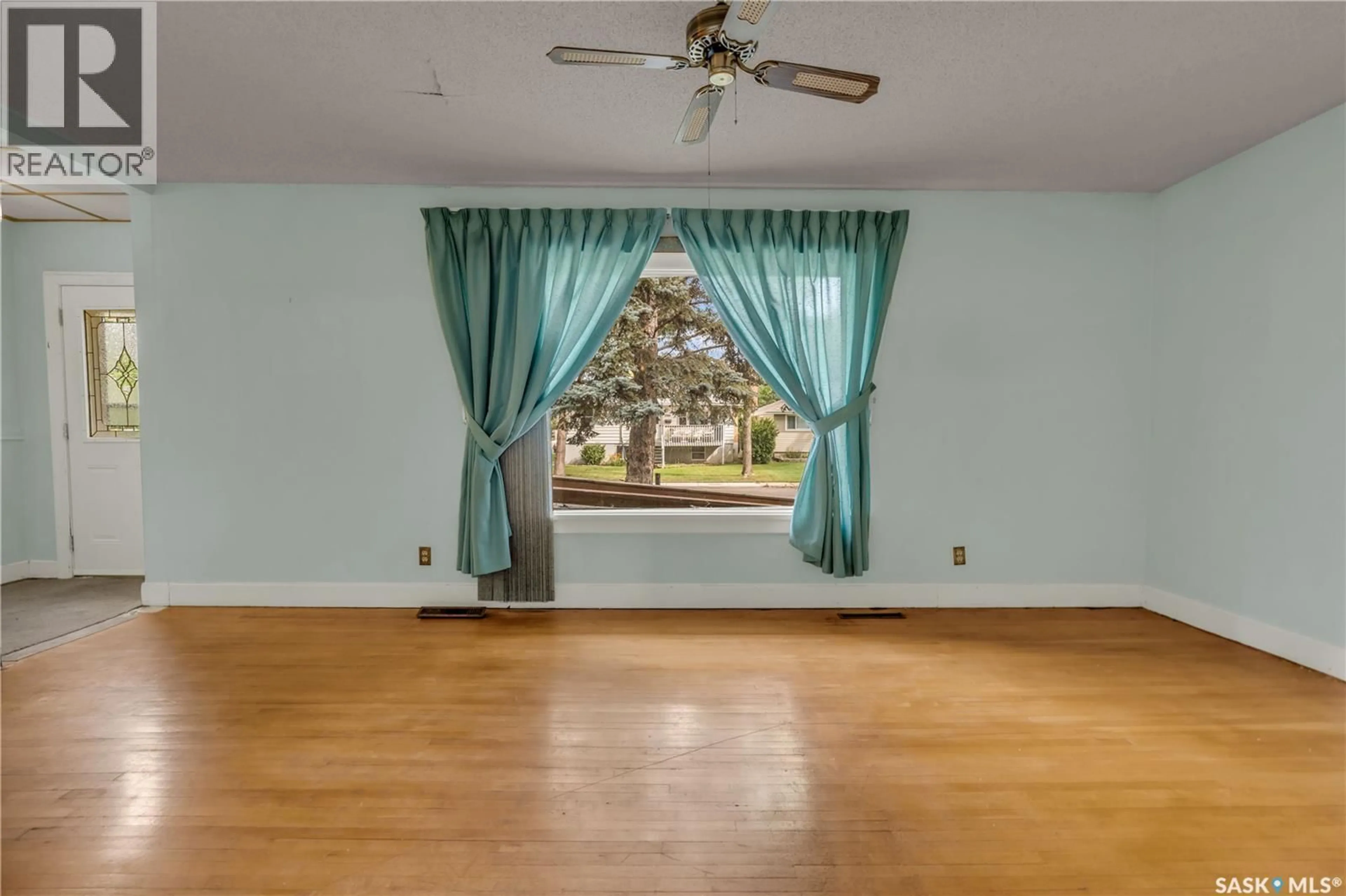 A pic of a room for 2709 SINTON AVENUE, Regina Saskatchewan S4S1K2
