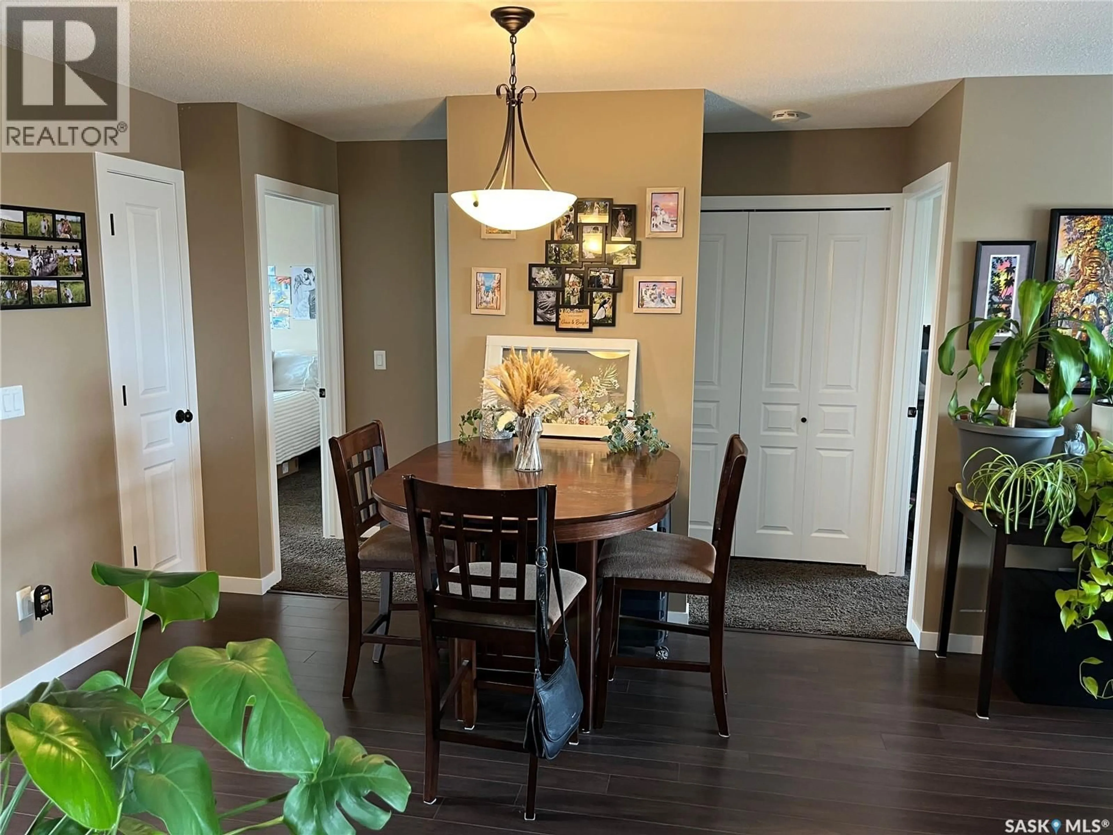 Dining room, wood/laminate floor for 4850 HARBOUR LANDING DRIVE, Regina Saskatchewan S4W0K9