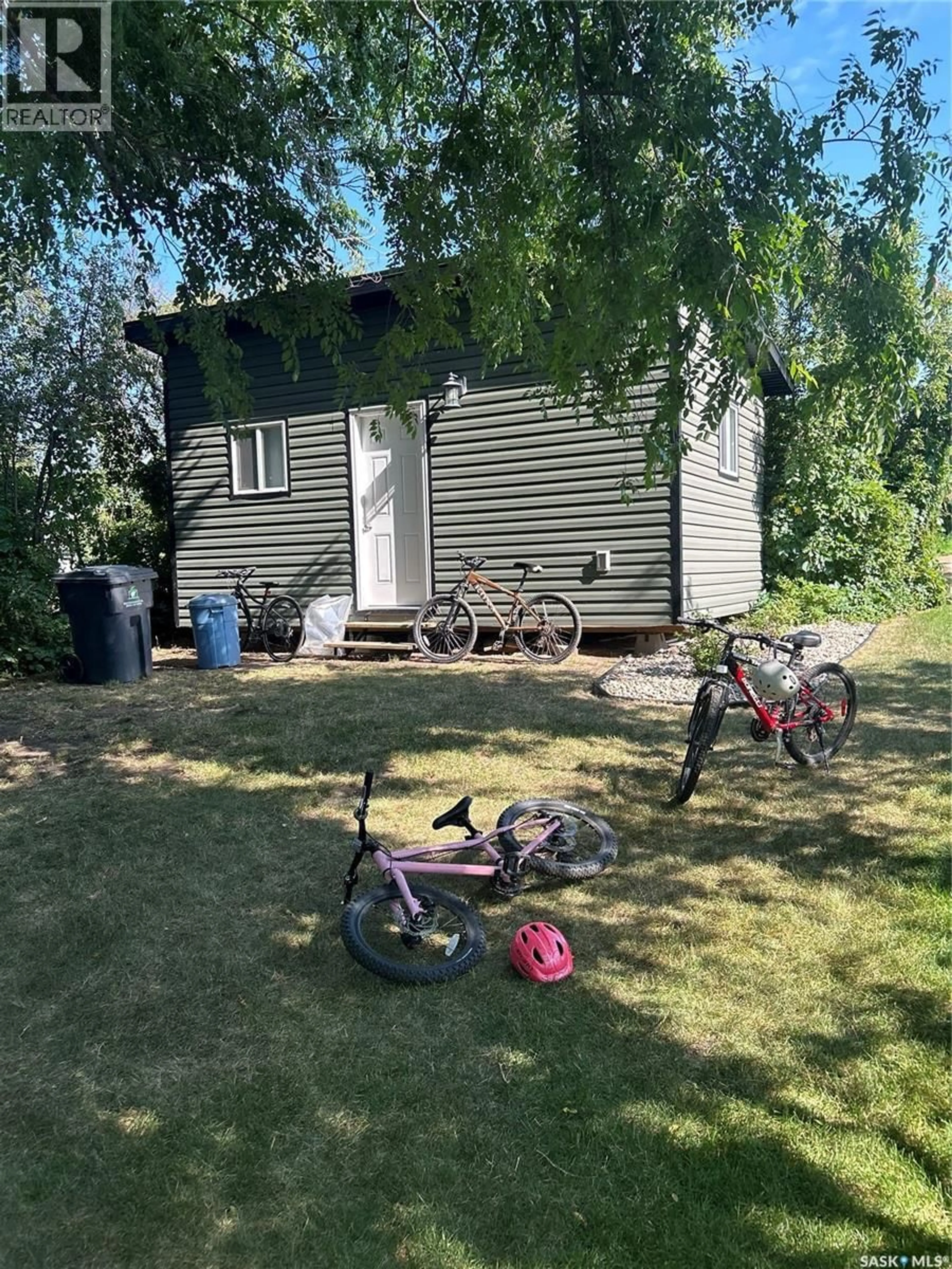Shed for 83 LAKEVIEW AVENUE, Meota Rm No.468 Saskatchewan S0M1X0