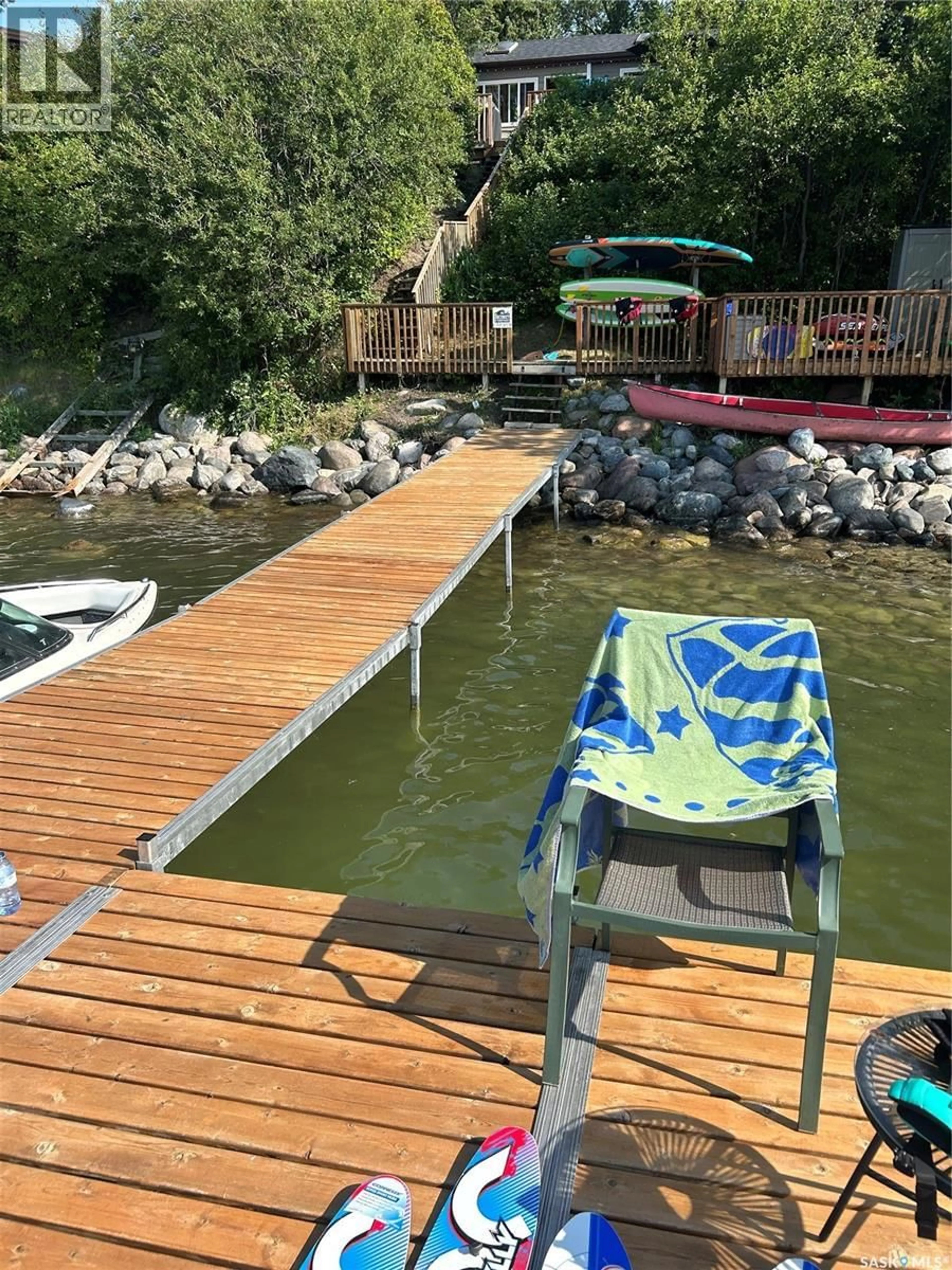 Patio, water/lake/river/ocean view for 83 LAKEVIEW AVENUE, Meota Rm No.468 Saskatchewan S0M1X0