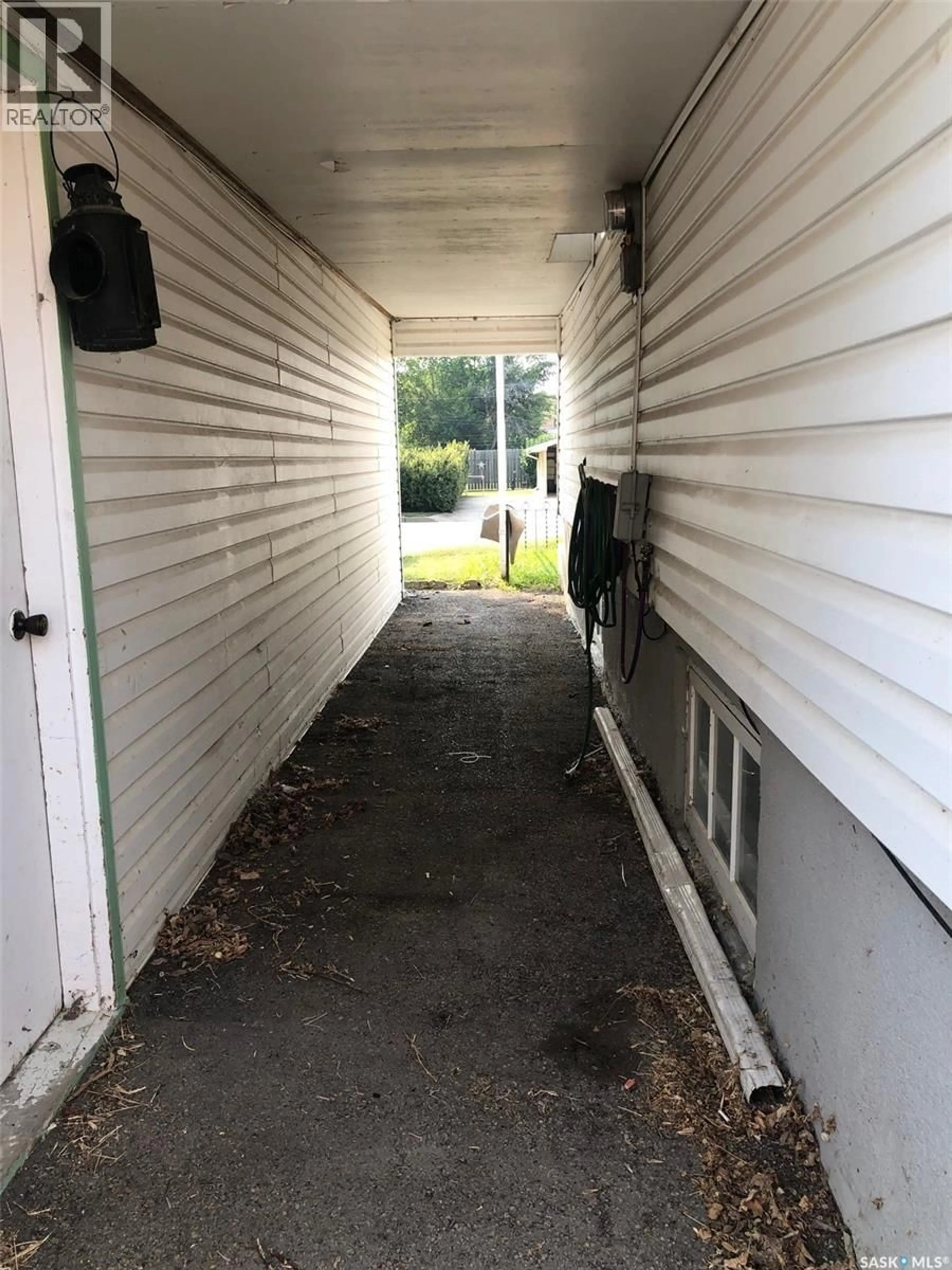 Unknown for E - 303 FOURTH AVENUE, Canora Saskatchewan S0A0L0