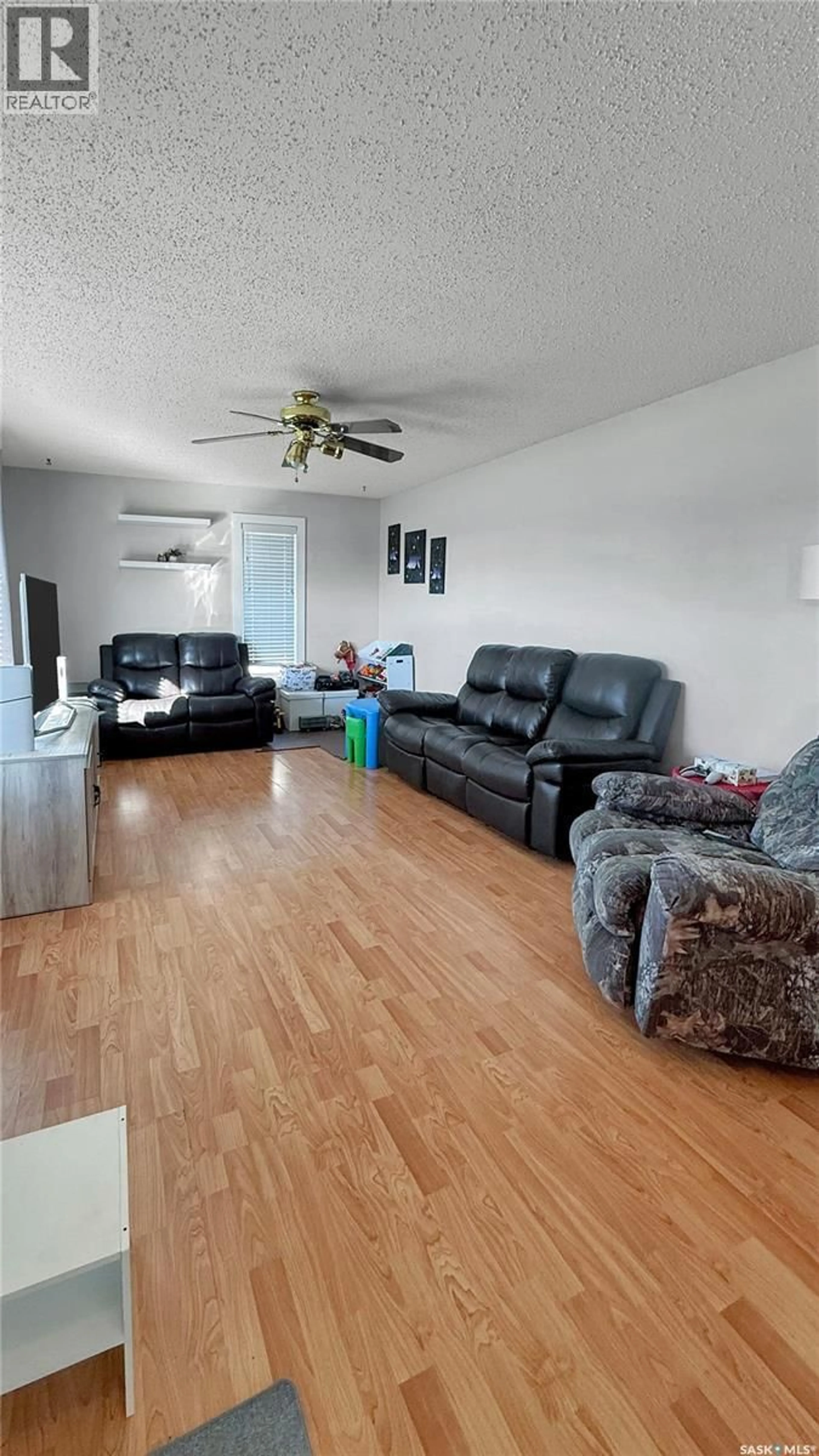 Living room with furniture, unknown for 405 LINCOLN AVENUE, Hanley Saskatchewan S0G2E0