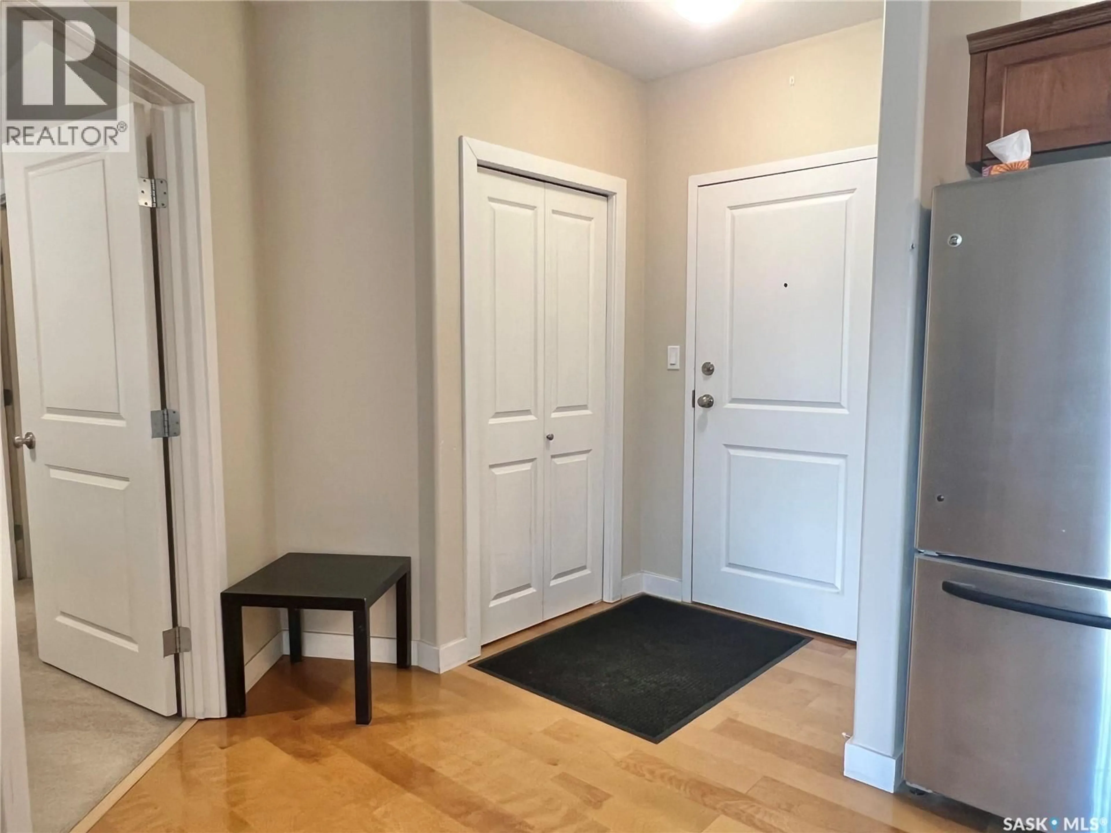 Indoor entryway for 302 - 114 BEMISTER AVENUE E, Melfort Saskatchewan S0E1A0