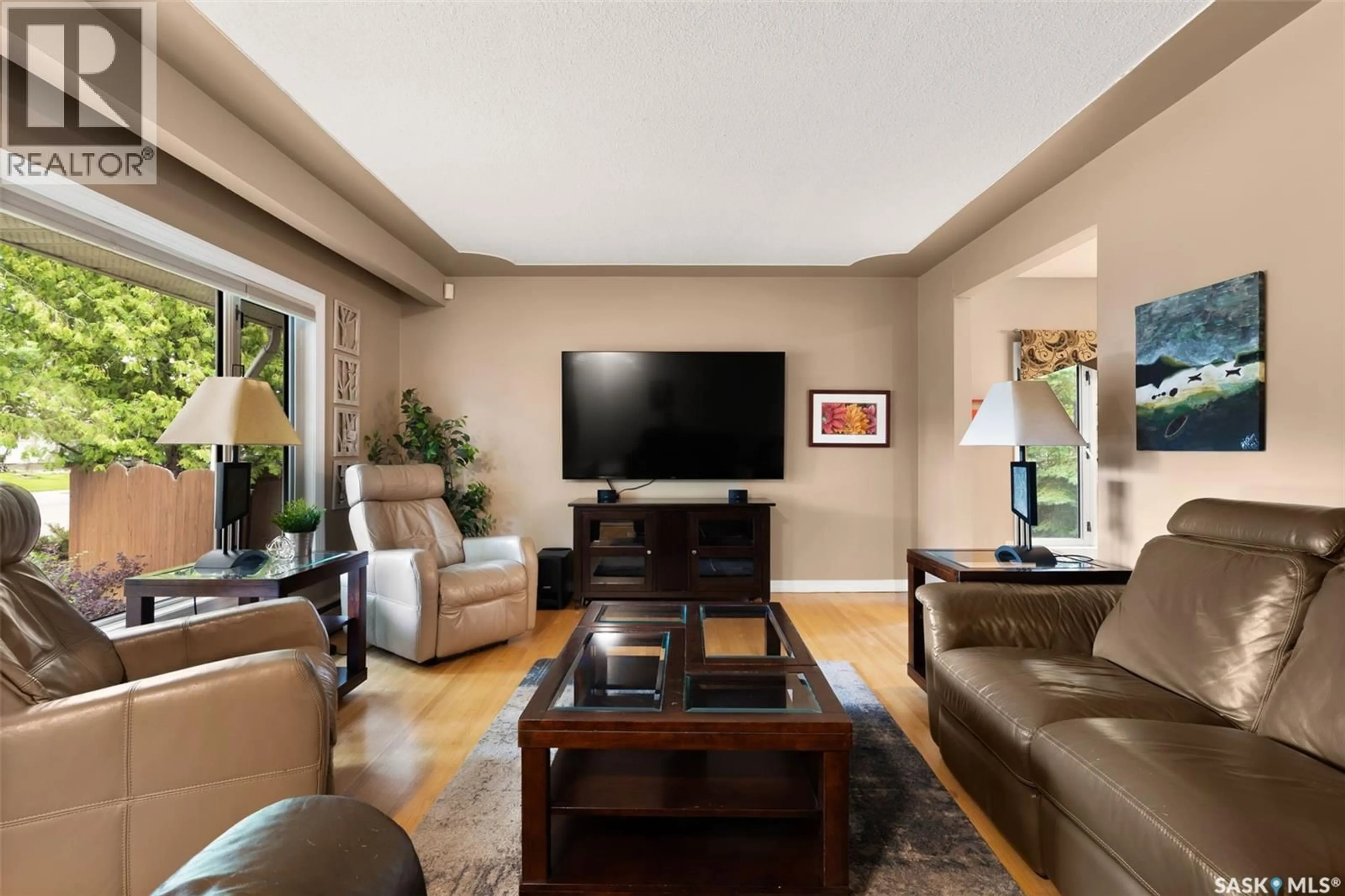 Living room with furniture, unknown for 86 LANGLEY STREET, Regina Saskatchewan S4S2R1