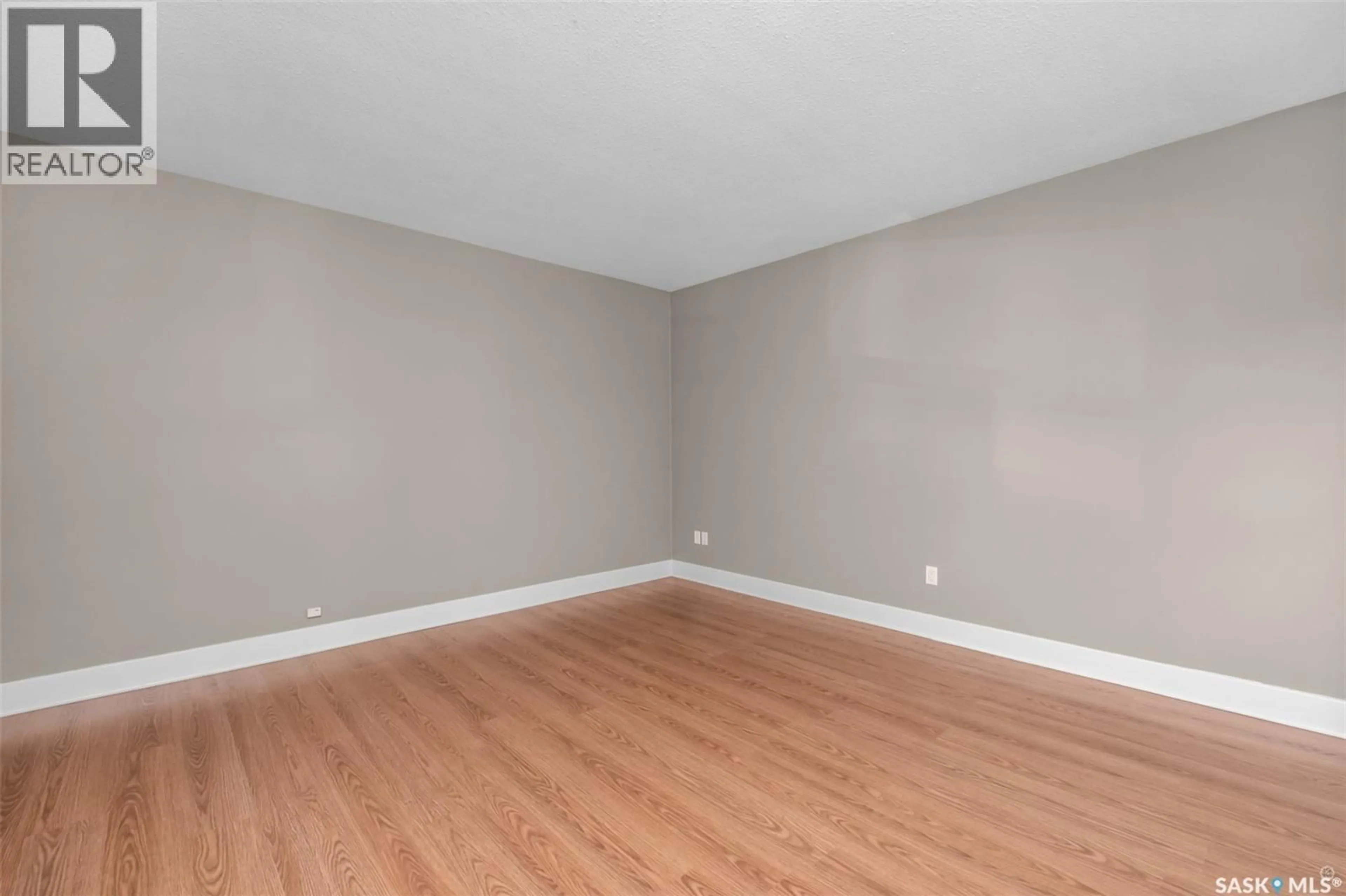 A pic of a room for 607 20TH STREET, Prince Albert Saskatchewan S6V4H4