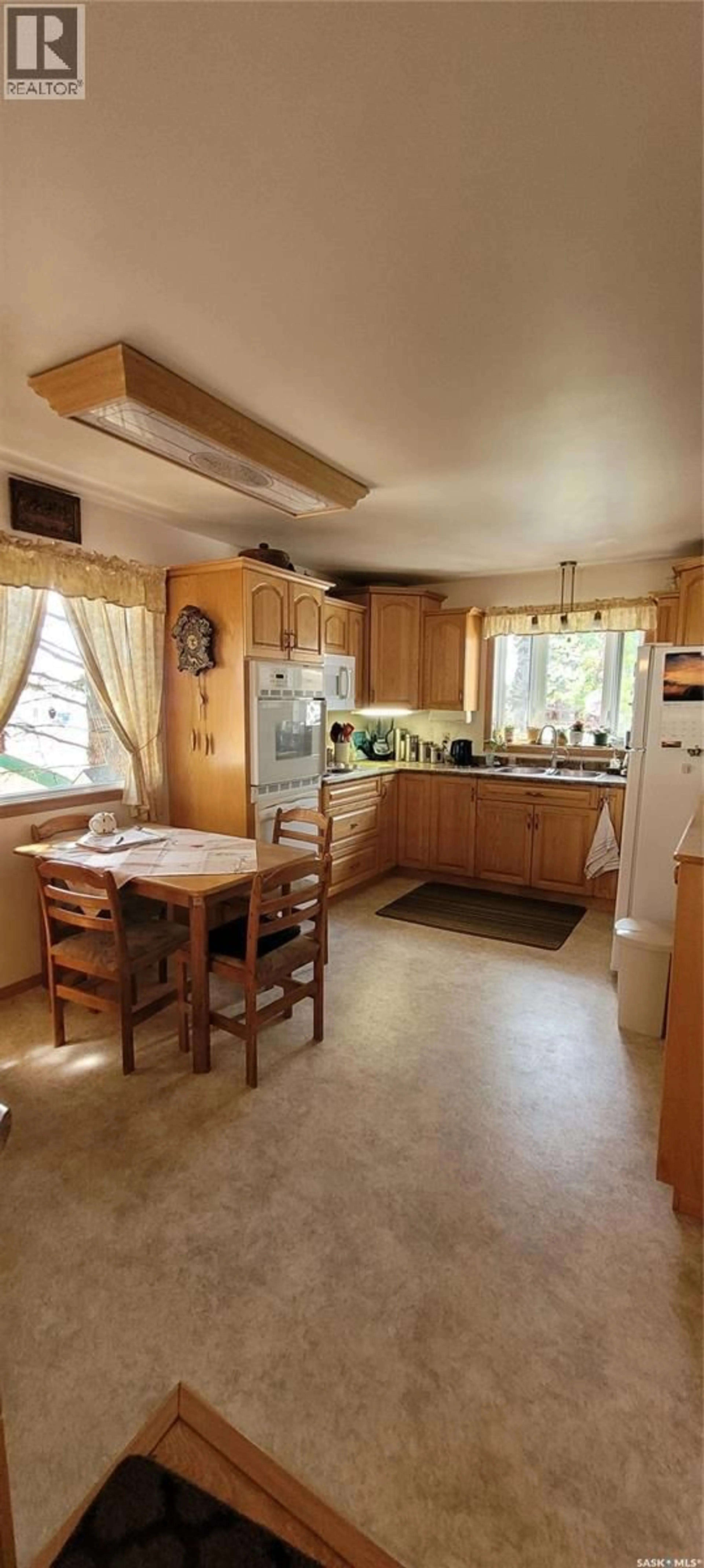 Standard kitchen, unknown for 617 3RD STREET, Meadow Lake Saskatchewan S9X1C1