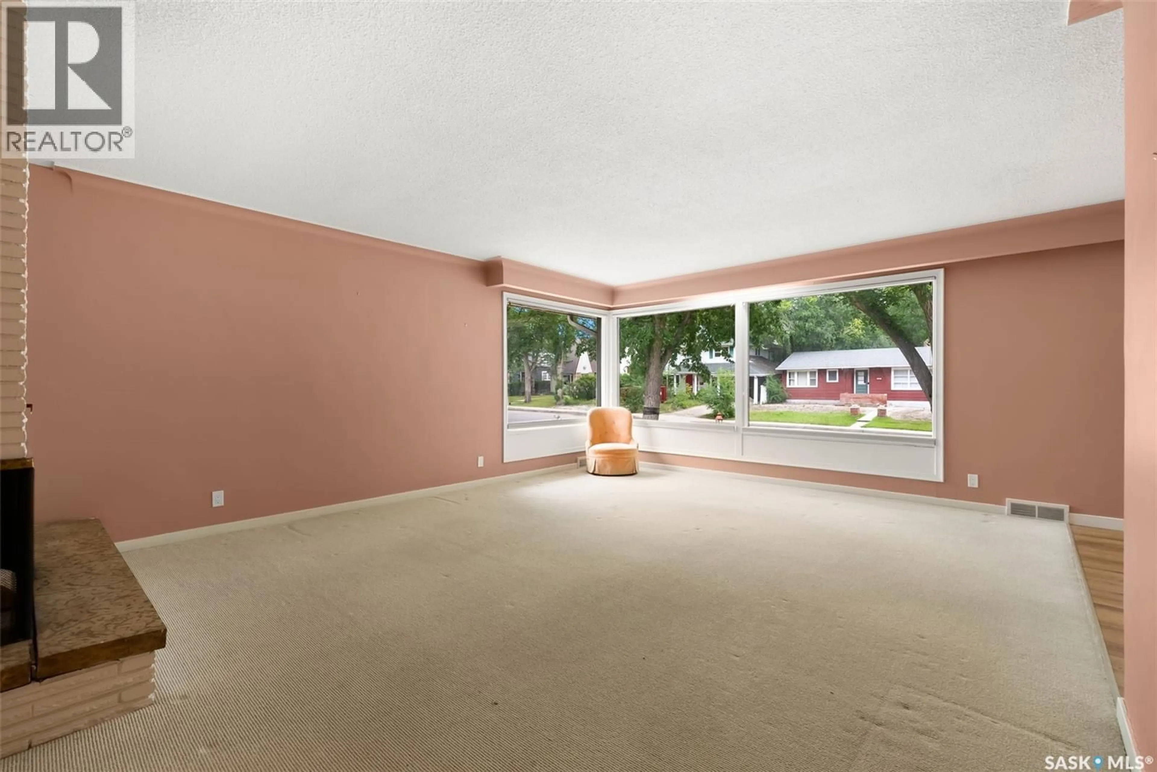 A pic of a room for 3336 RAE STREET, Regina Saskatchewan S4S1S4