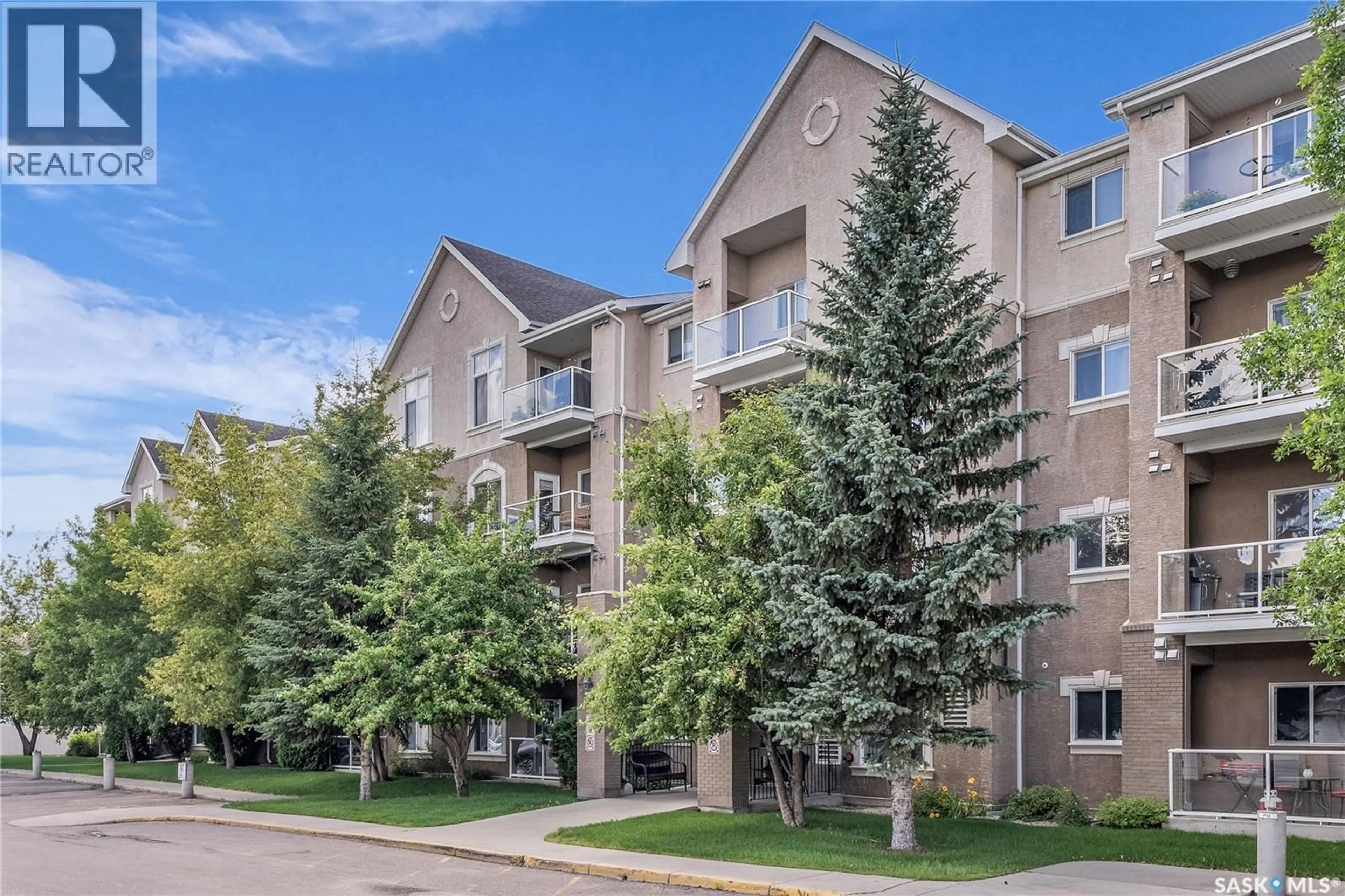 Patio, mountain view for 235 - 414 HEROLD TERRACE, Saskatoon Saskatchewan S7V1J2