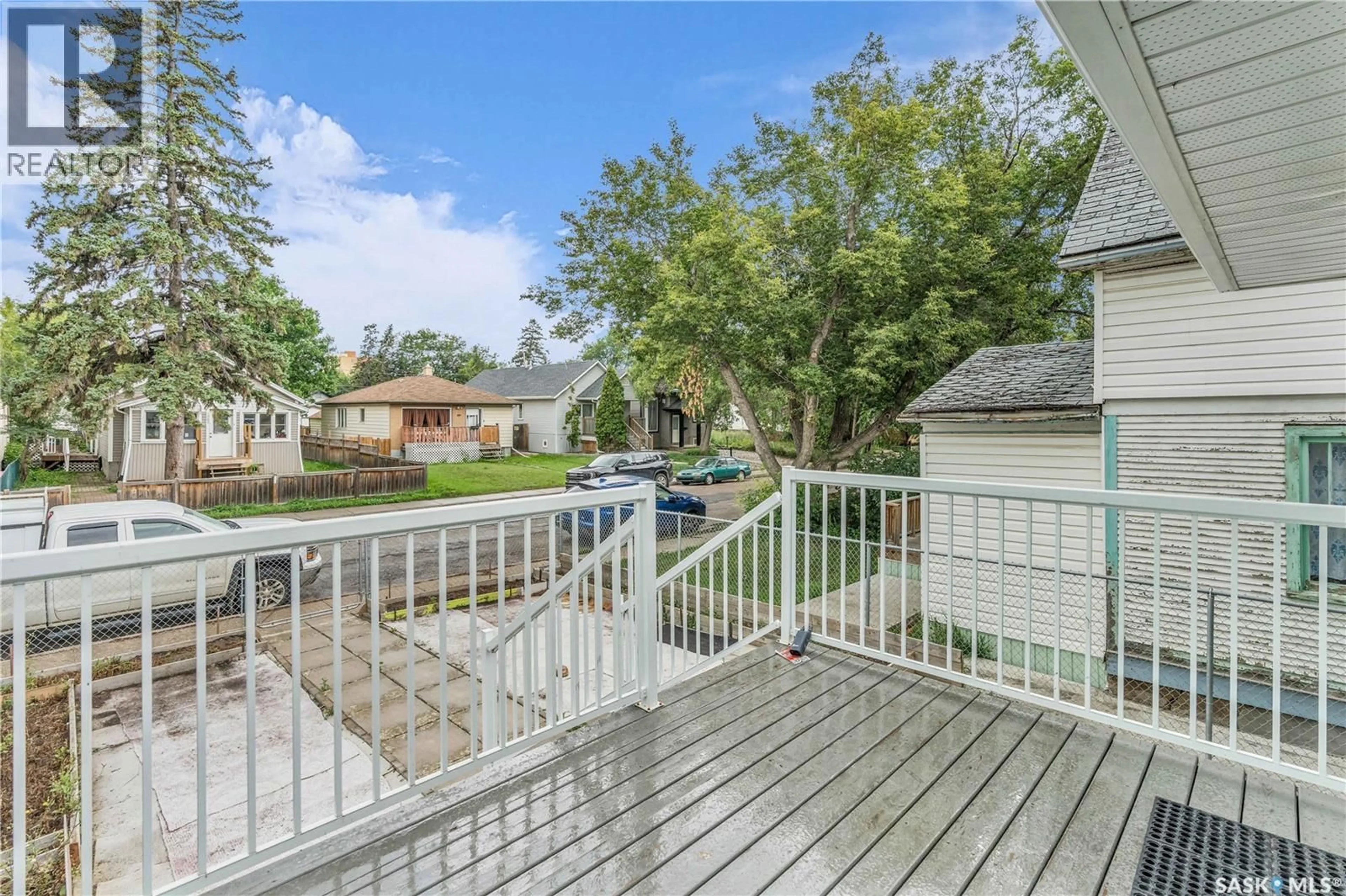 Patio, water/lake/river/ocean view for 2065 BRODER STREET, Regina Saskatchewan S4N3S3