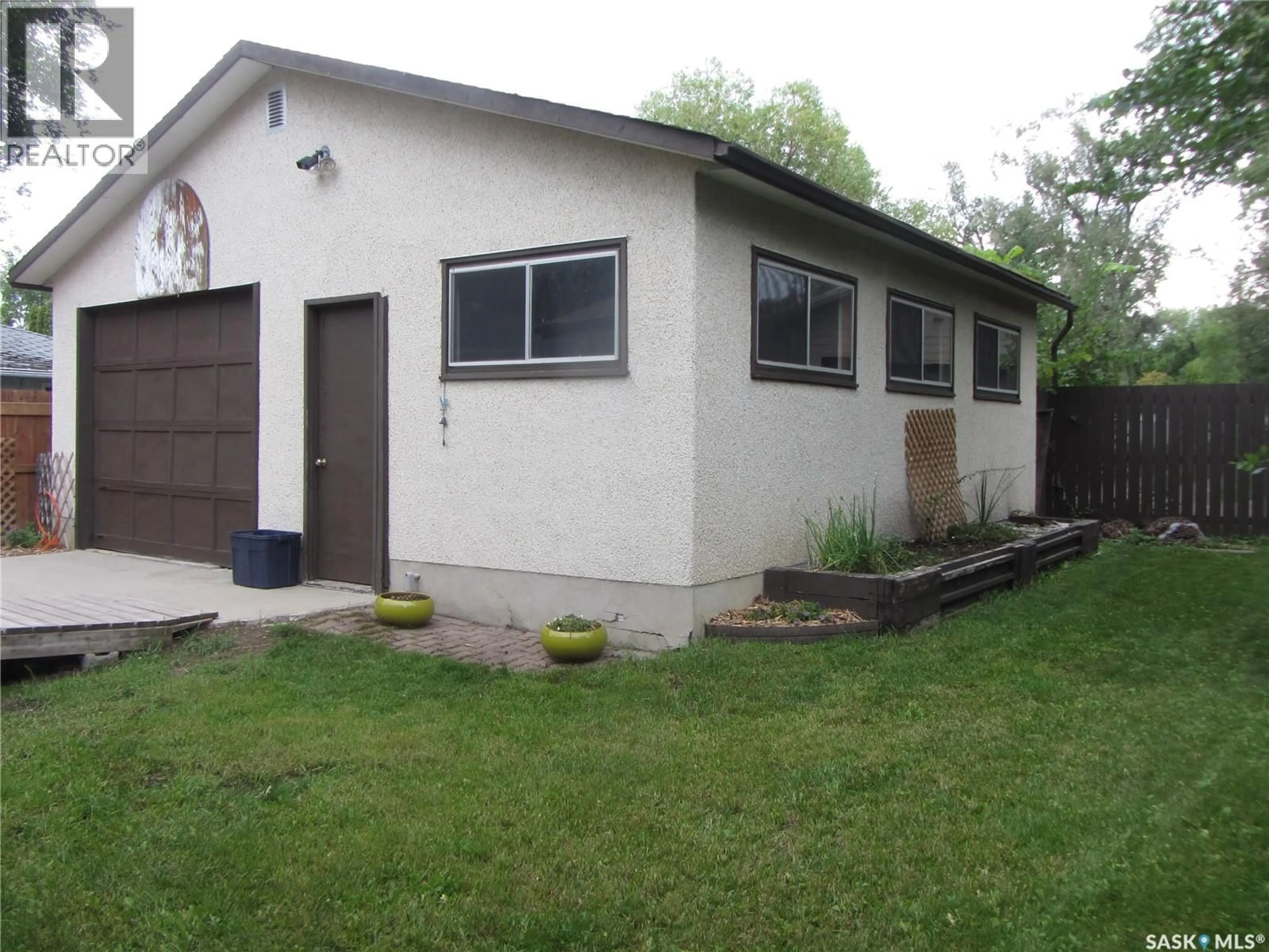 Unknown for 49 MCLELLAN AVENUE, Saskatoon Saskatchewan S7H3K7