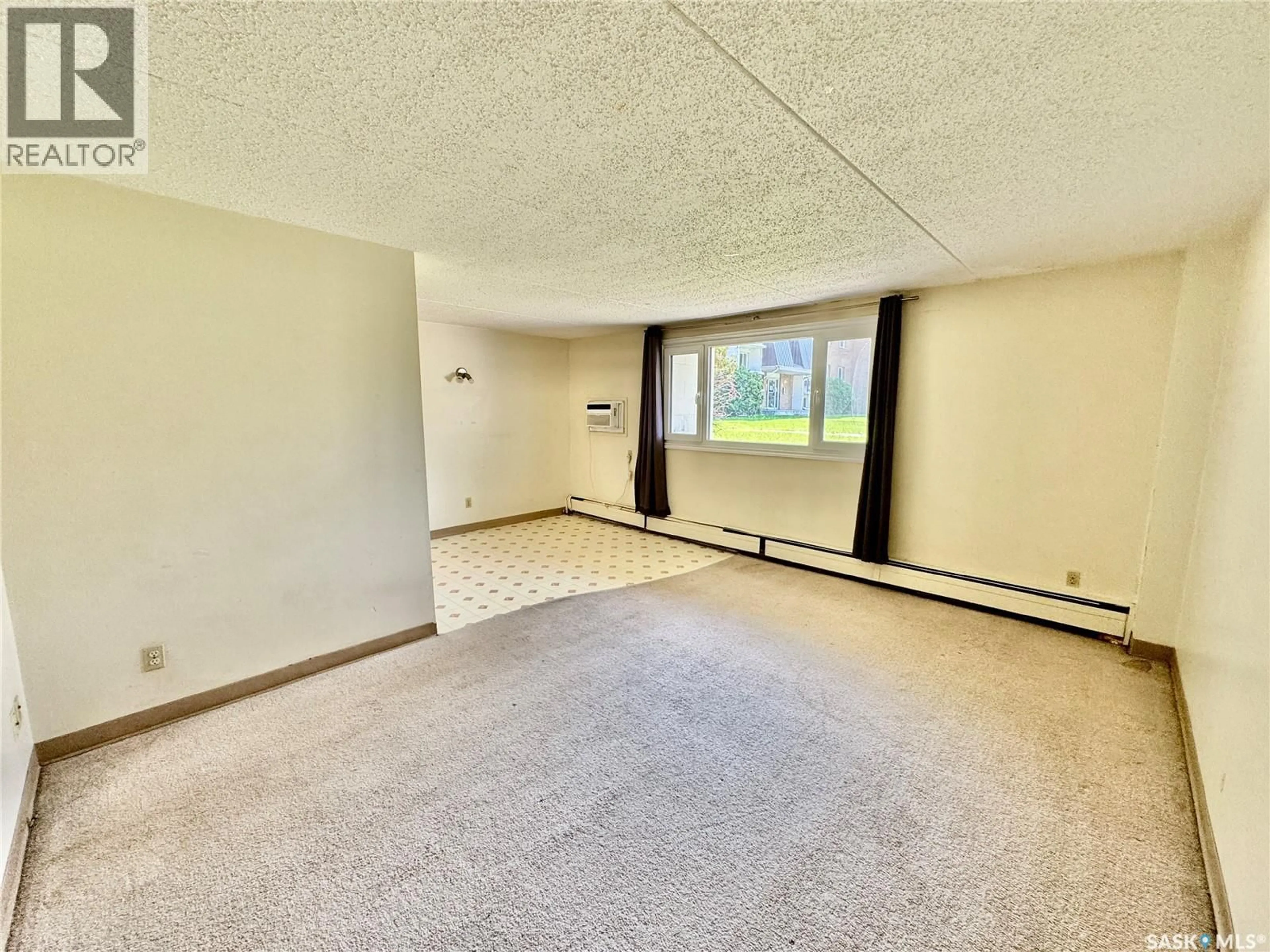 A pic of a room for 27 - 11 CENTENNIAL STREET, Regina Saskatchewan S4S6P8