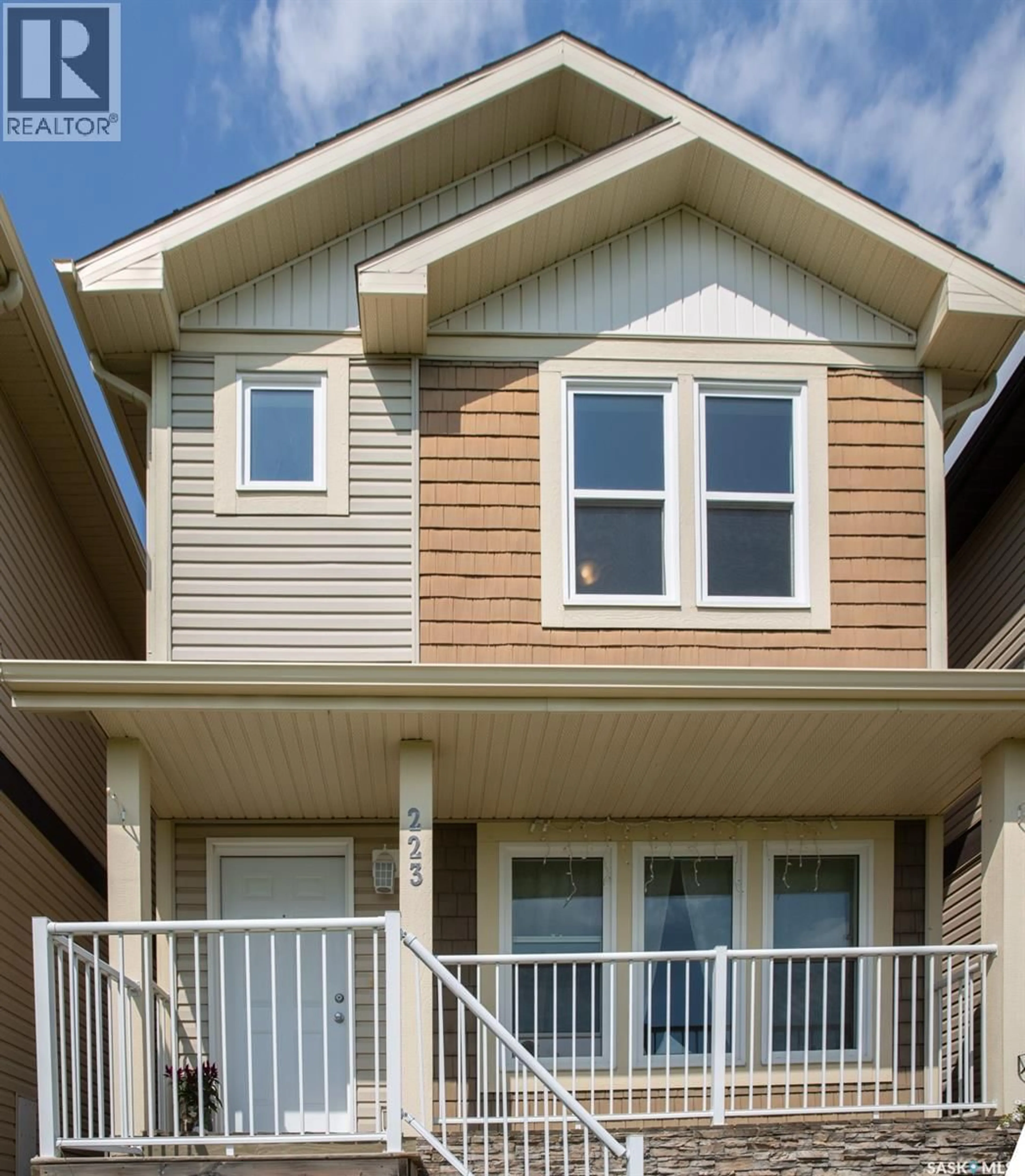 Home with vinyl exterior material, street for 315 - 223 HAMPTON CIRCLE, Saskatoon Saskatchewan S7R0J7