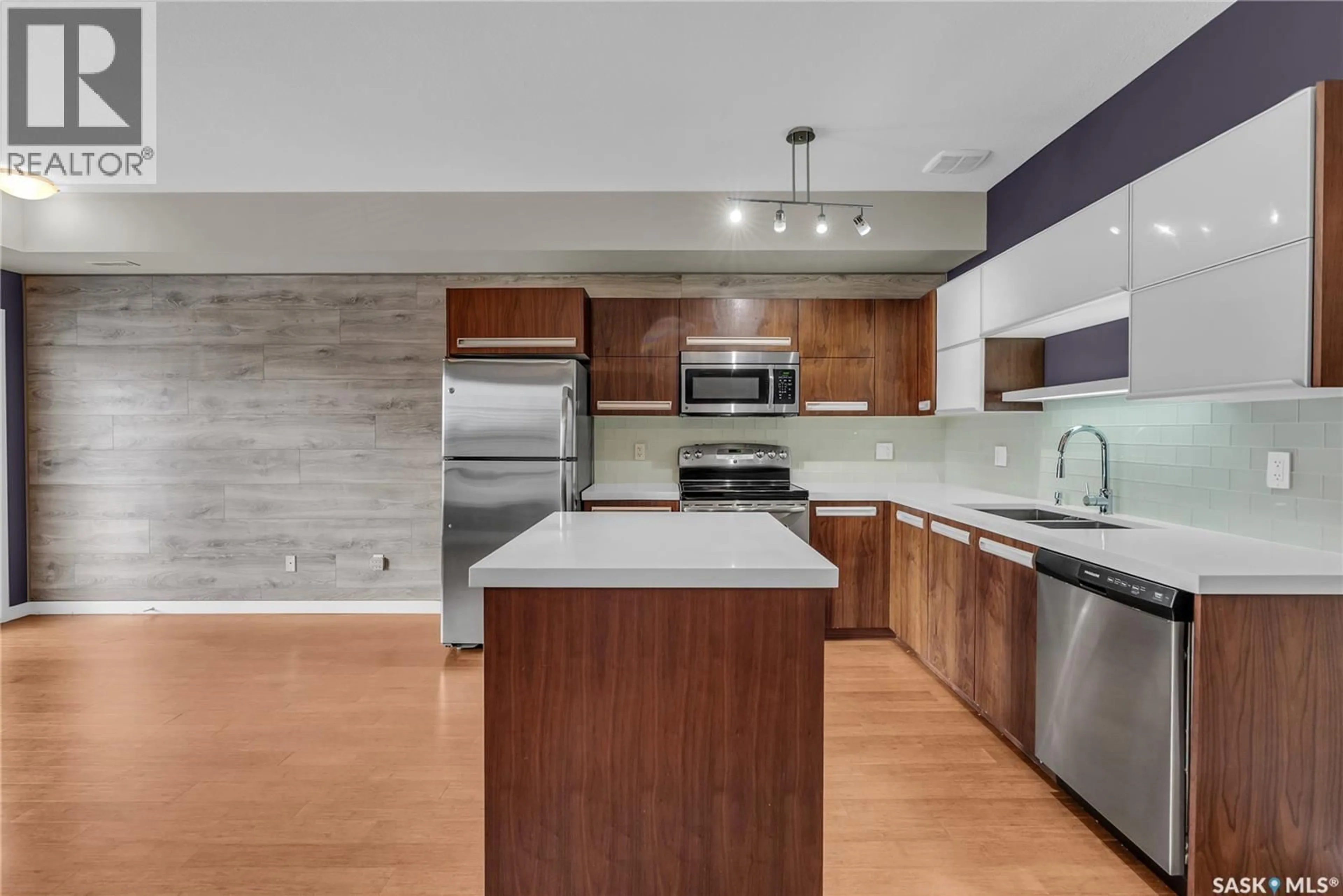 Open concept kitchen, unknown for 1015 - 2508 PATRICK CRESCENT, Saskatoon Saskatchewan S7W0M1