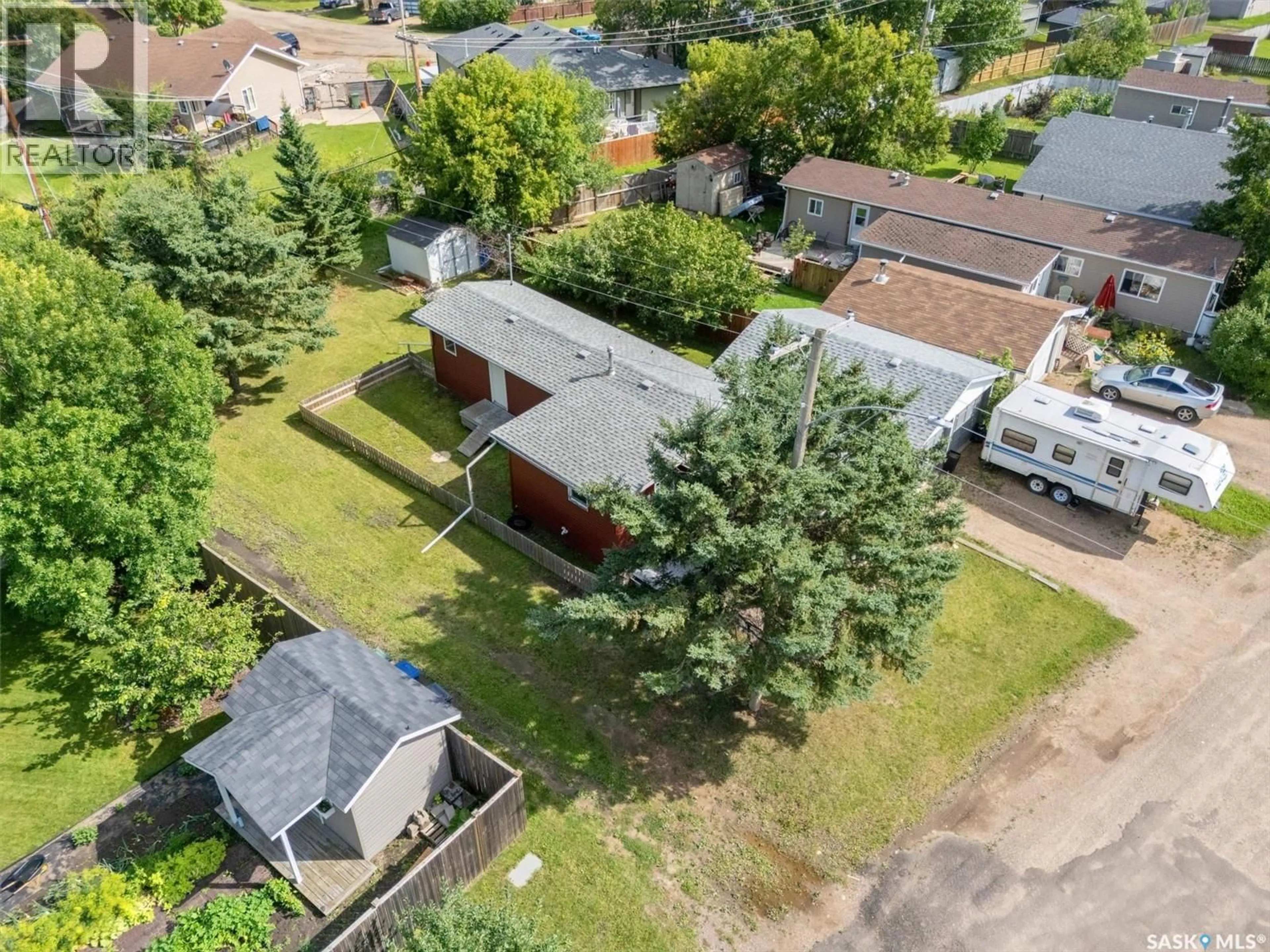 A pic from outside/outdoor area/front of a property/back of a property/a pic from drone, street for 76 2ND STREET, Osler Saskatchewan S0K3A0