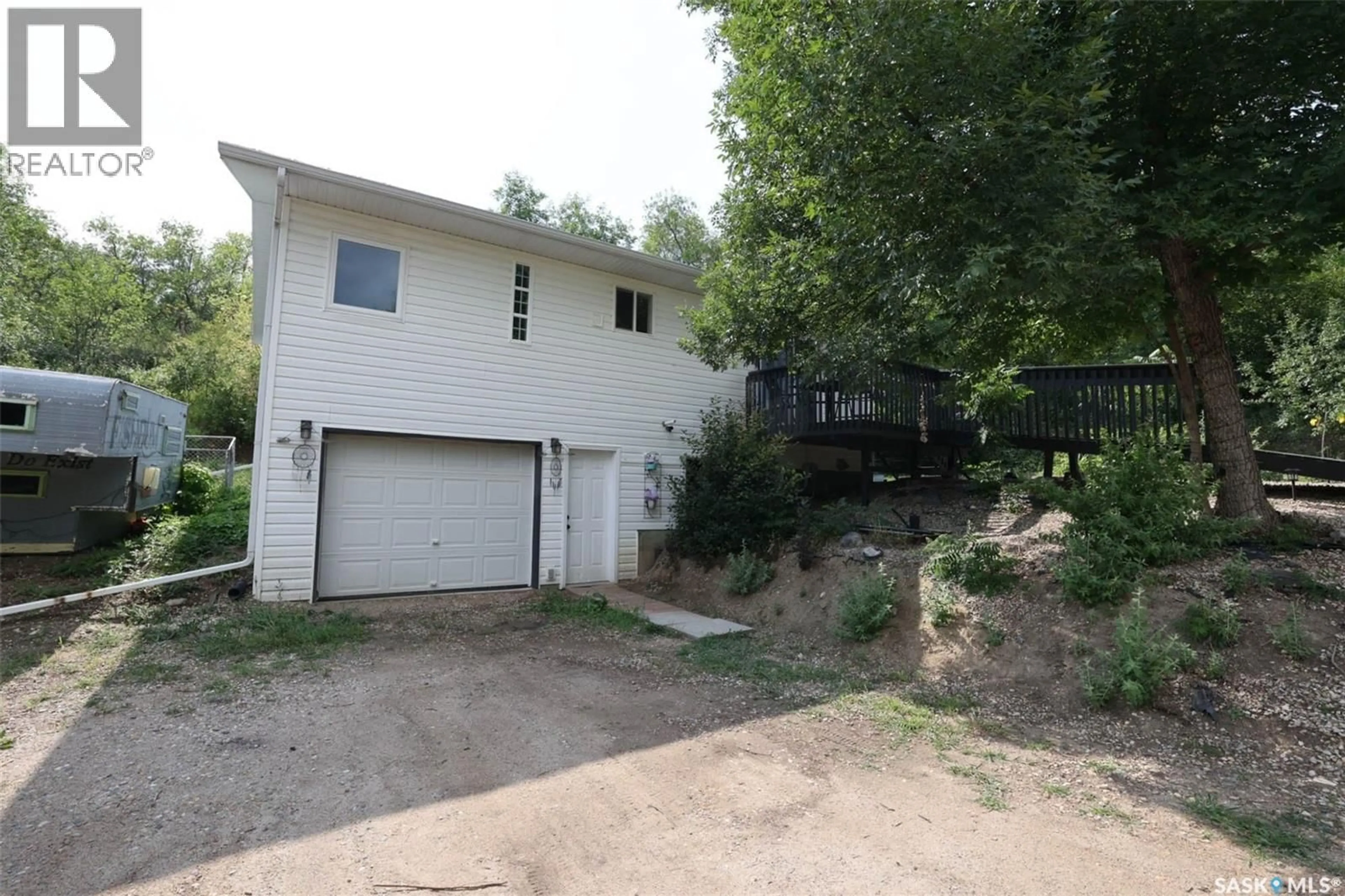 A pic from outside/outdoor area/front of a property/back of a property/a pic from drone, street for 58 R PLACE B-SAY-TAH ROAD, B-Say-Tah Saskatchewan S0G1S0