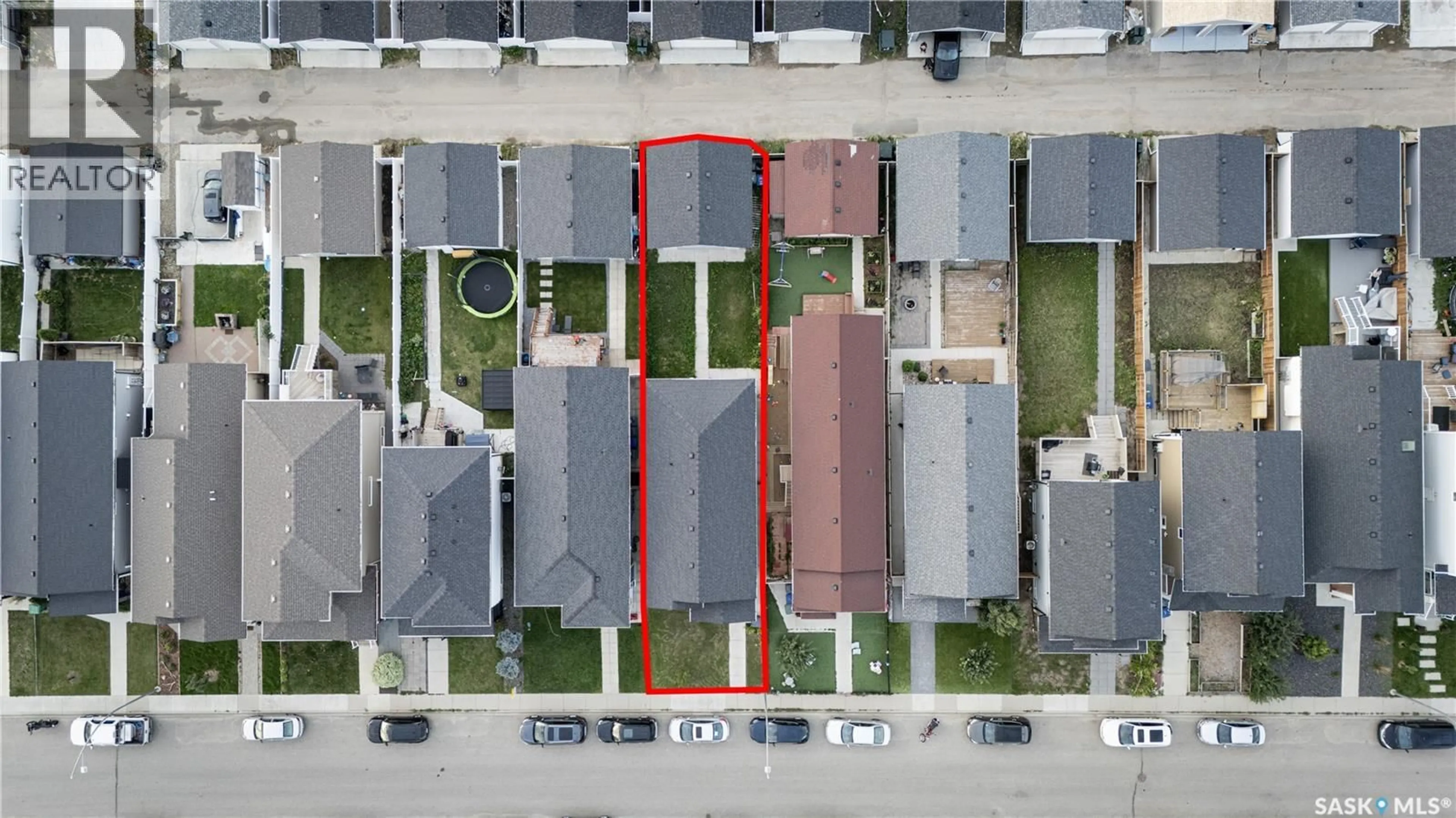 A pic from outside/outdoor area/front of a property/back of a property/a pic from drone, street for 550 MARLATTE LANE, Saskatoon Saskatchewan S7W0S8