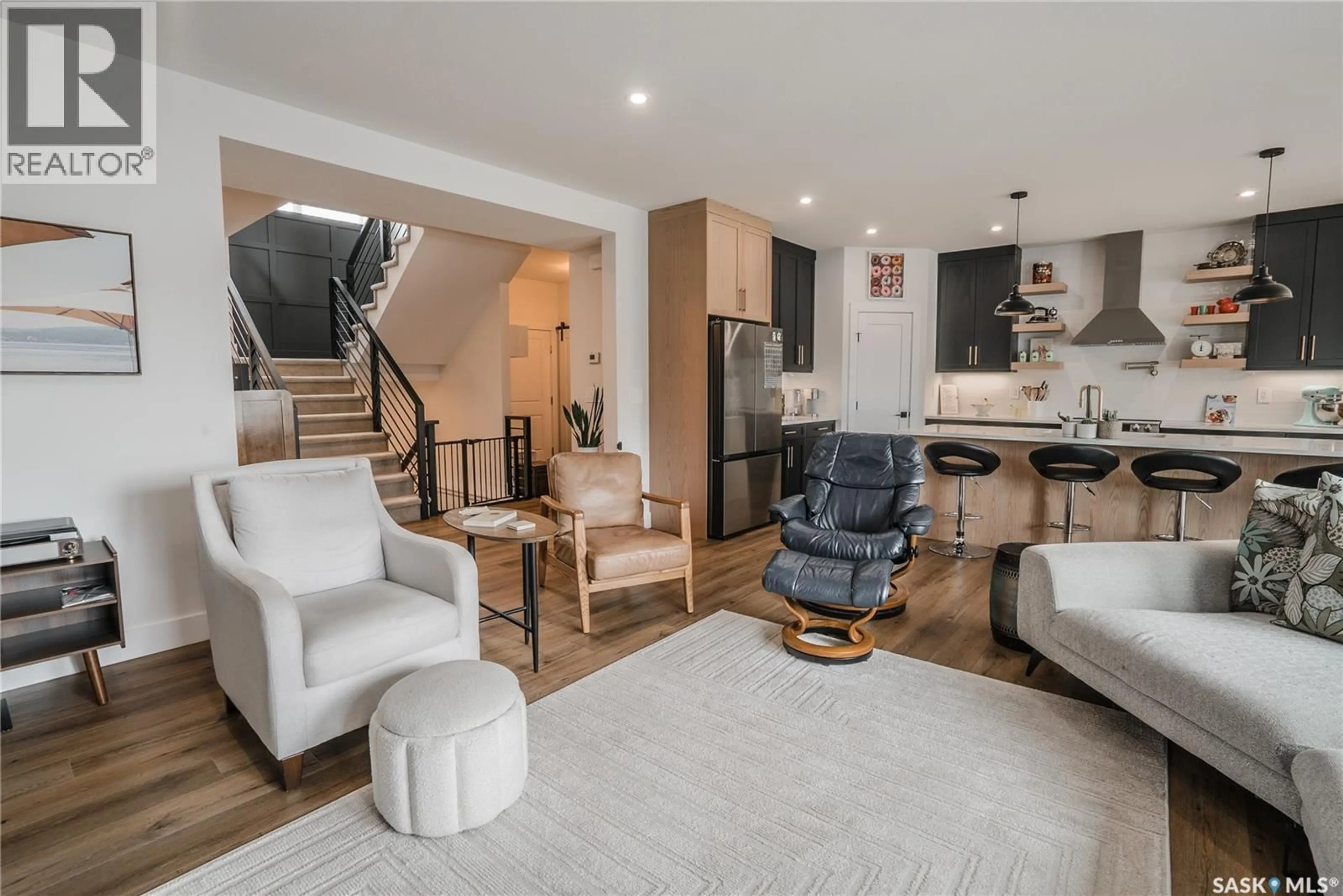 Living room with furniture, unknown for 518 HAMM CRESCENT, Saskatoon Saskatchewan S7V0Z2