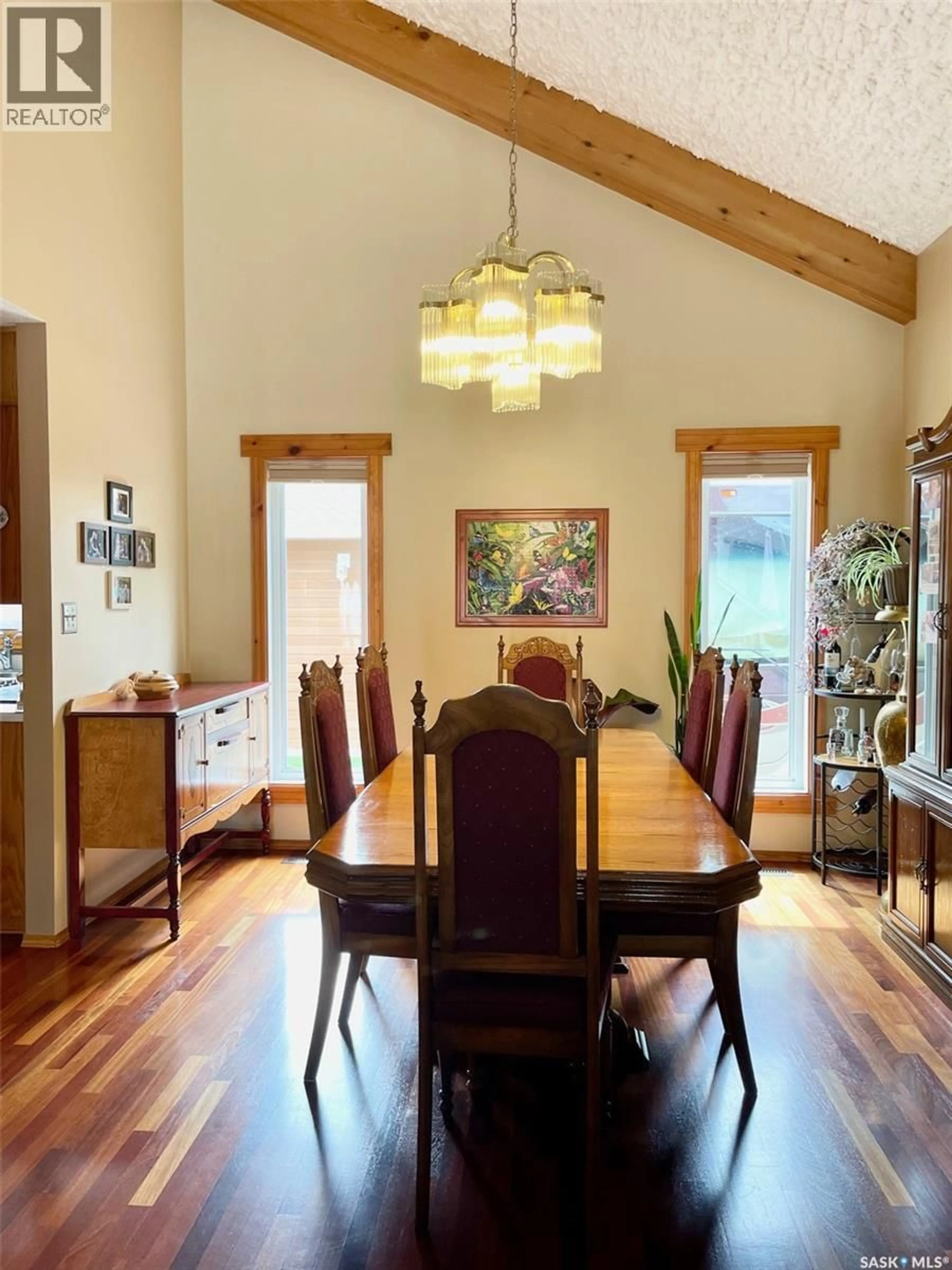 Dining room, wood/laminate floor for 14 MORRISON DRIVE, Yorkton Saskatchewan S3N3X1