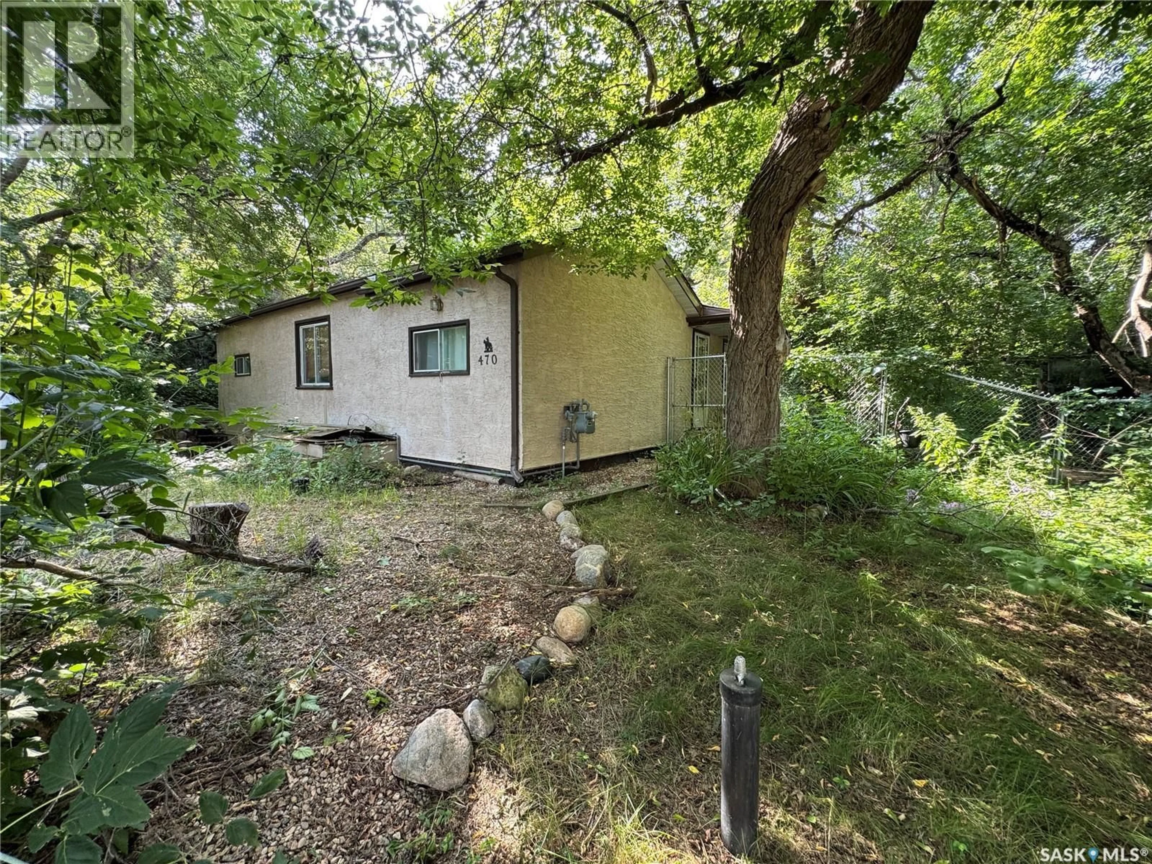 Shed for 470 MACMURCHY AVENUE, Regina Beach Saskatchewan S0G4C0