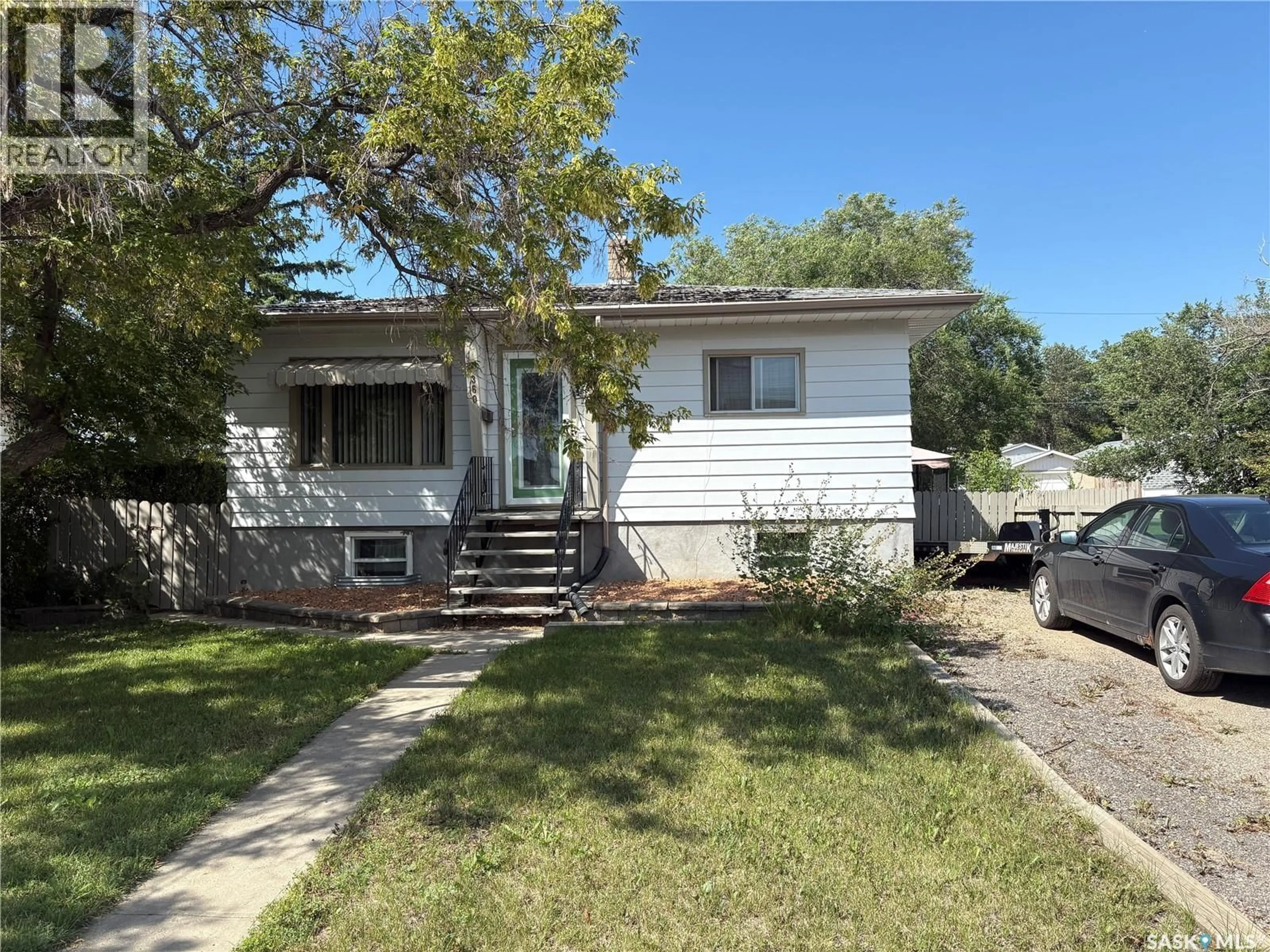 Home with vinyl exterior material, street for 360 ANGUS STREET, Regina Saskatchewan S4R3K6