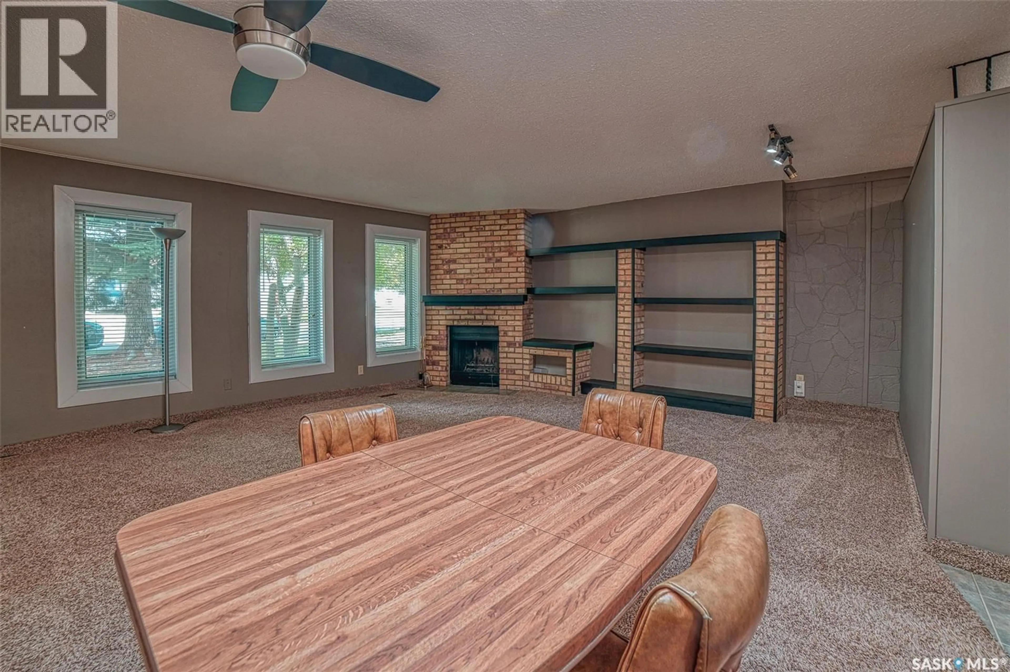 Unknown for 295 12TH AVENUE, Melville Saskatchewan S0A2P0