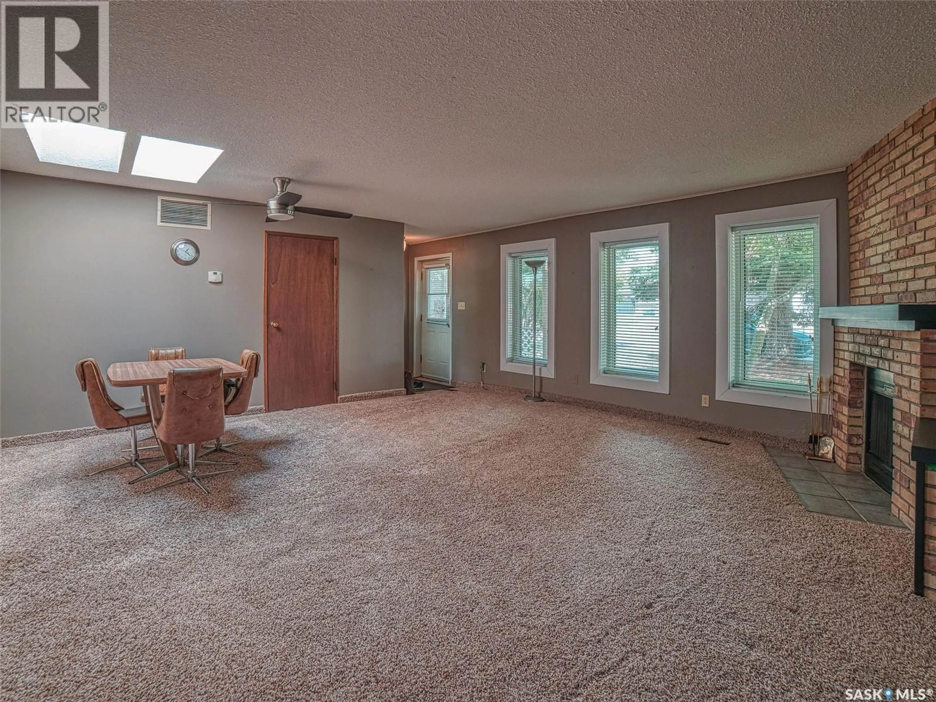 A pic of a room for 295 12TH AVENUE, Melville Saskatchewan S0A2P0