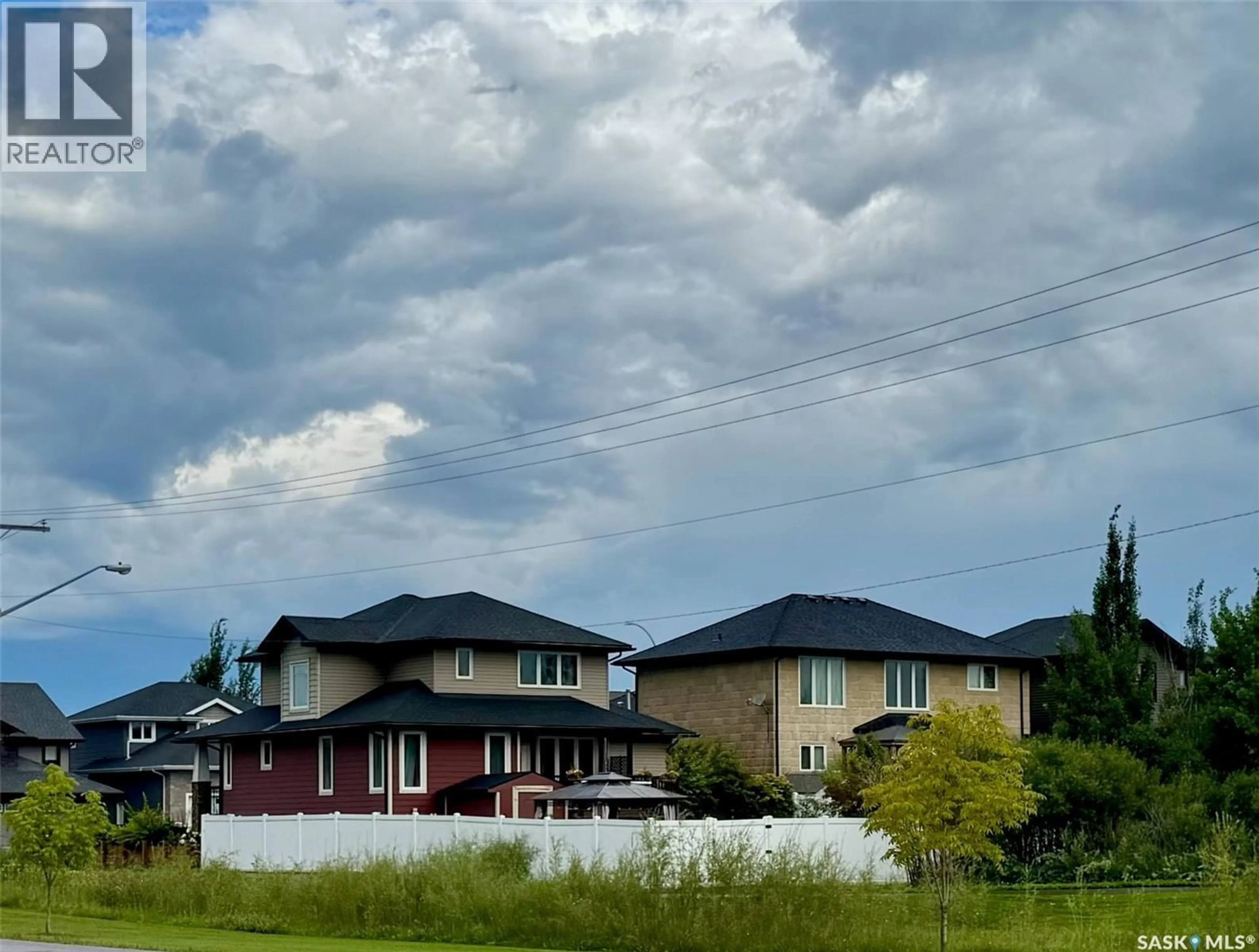 Blurry image for 230 KINSMEN CRESCENT, Martensville Saskatchewan S0K0A2