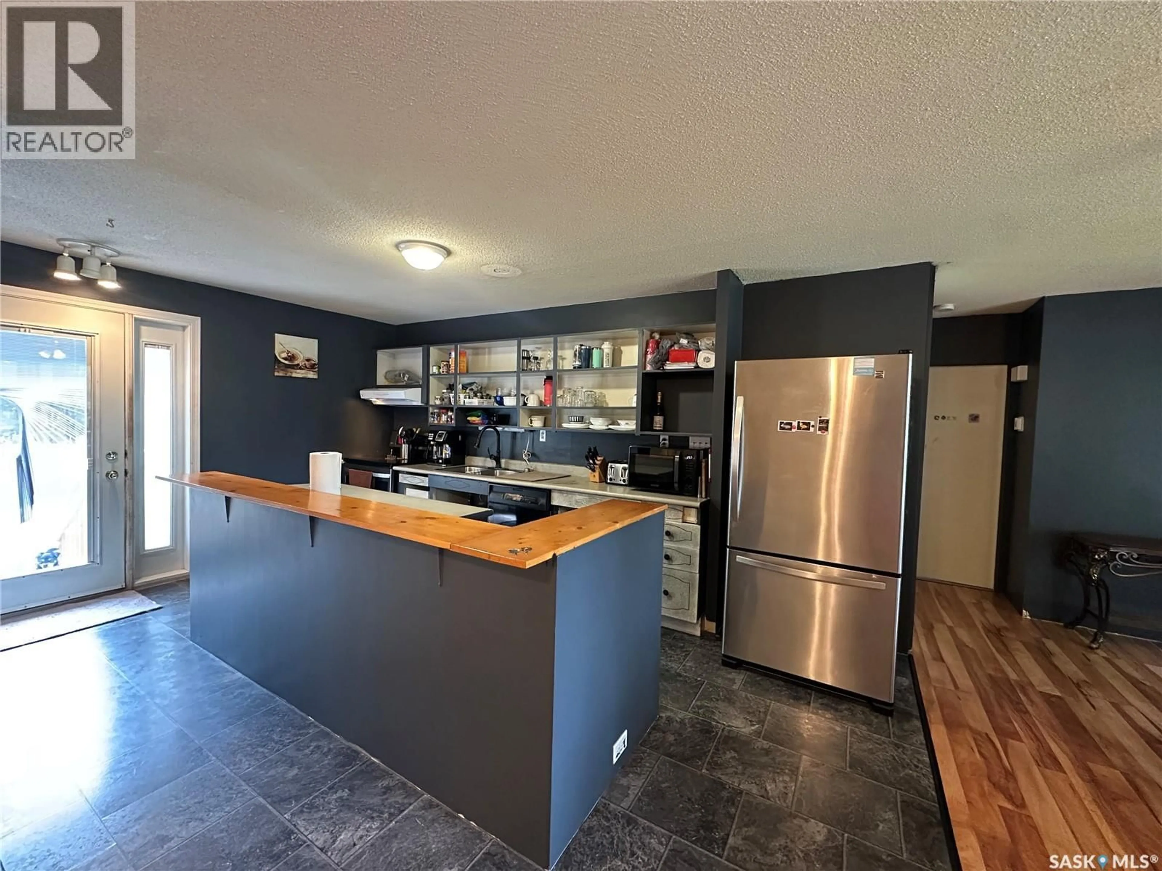 Open concept kitchen, unknown for 131 BARSCHEL AVENUE, Canora Saskatchewan S0A0L0