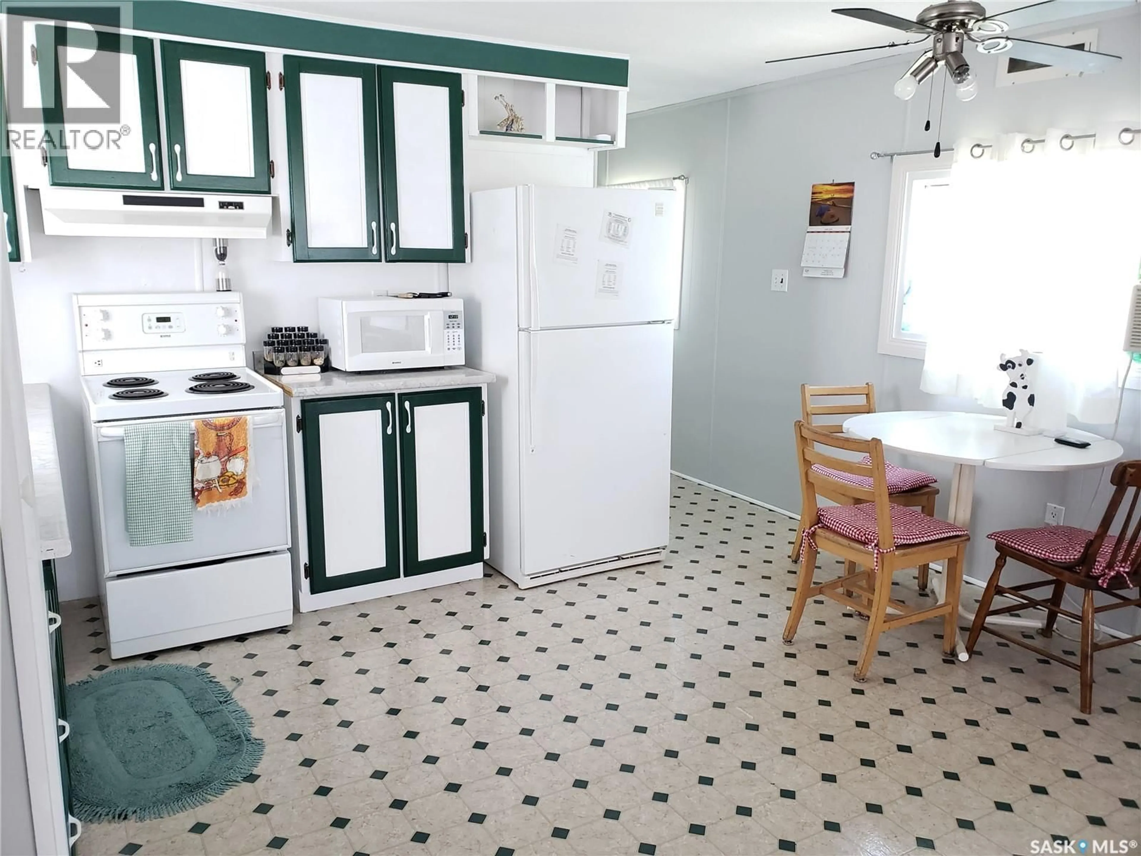 Standard kitchen, ceramic/tile floor for 341 30TH STREET, Battleford Saskatchewan S0M0E0