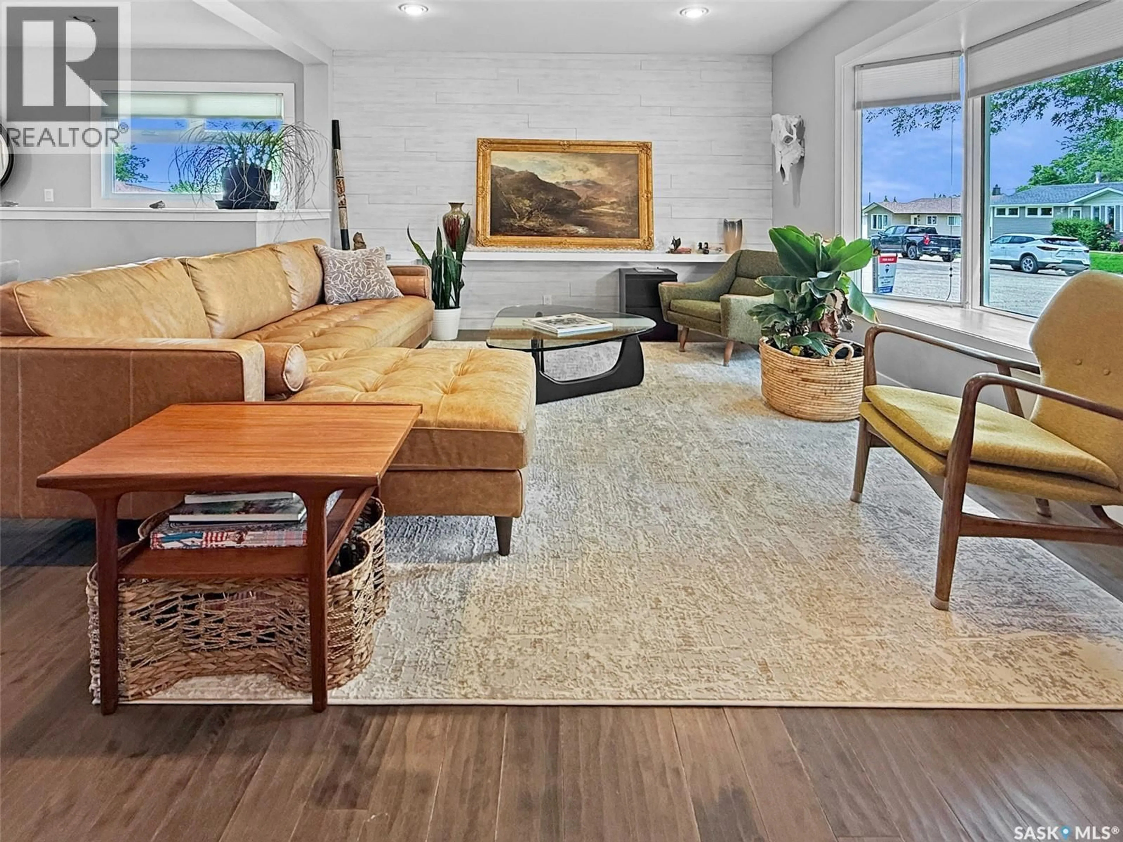 Living room with furniture, unknown for 10 ALLEN DRIVE, Swift Current Saskatchewan S9H3A4