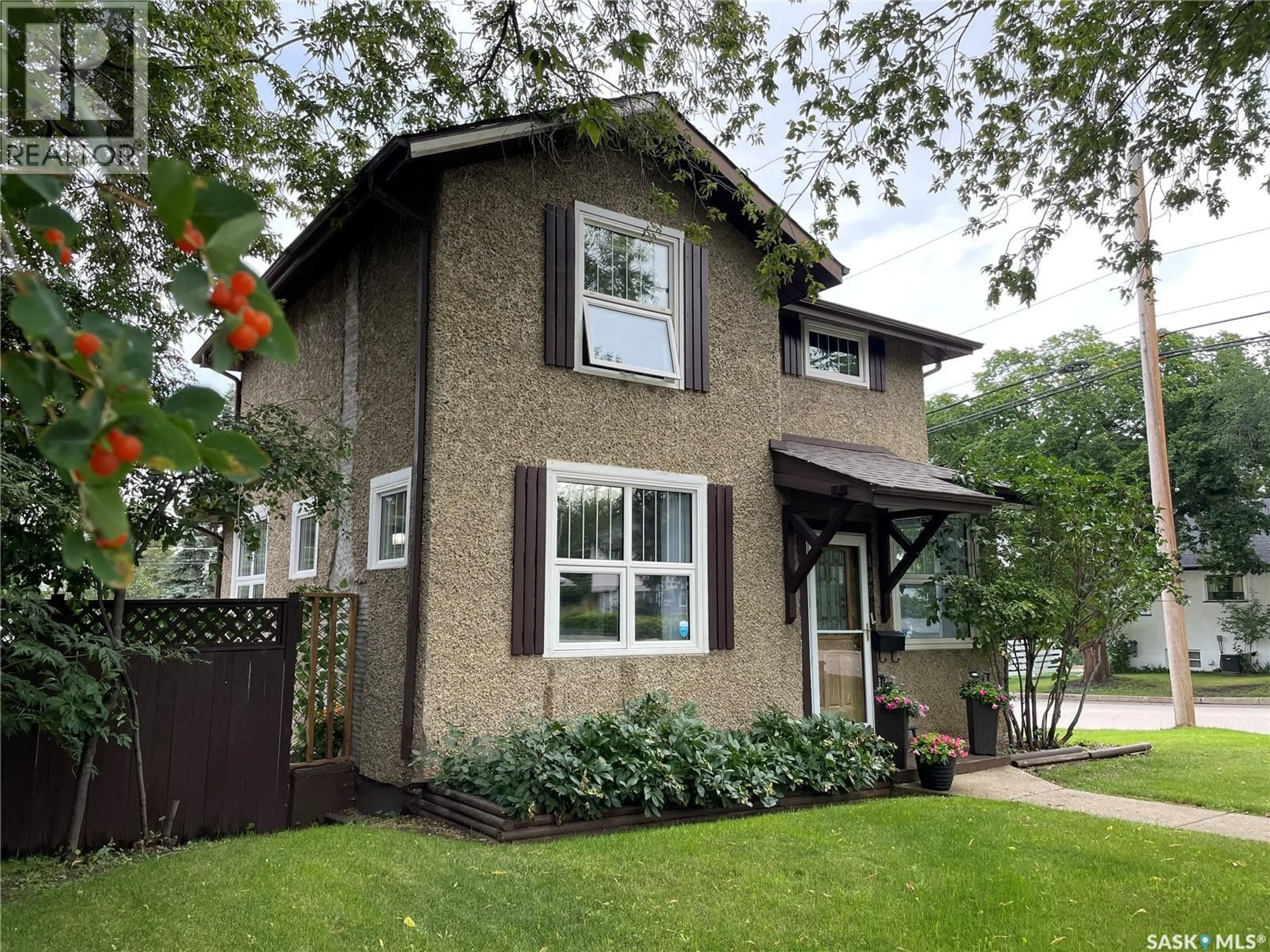 Home with brick exterior material, street for 400 21ST STREET, Prince Albert Saskatchewan S6V4J4