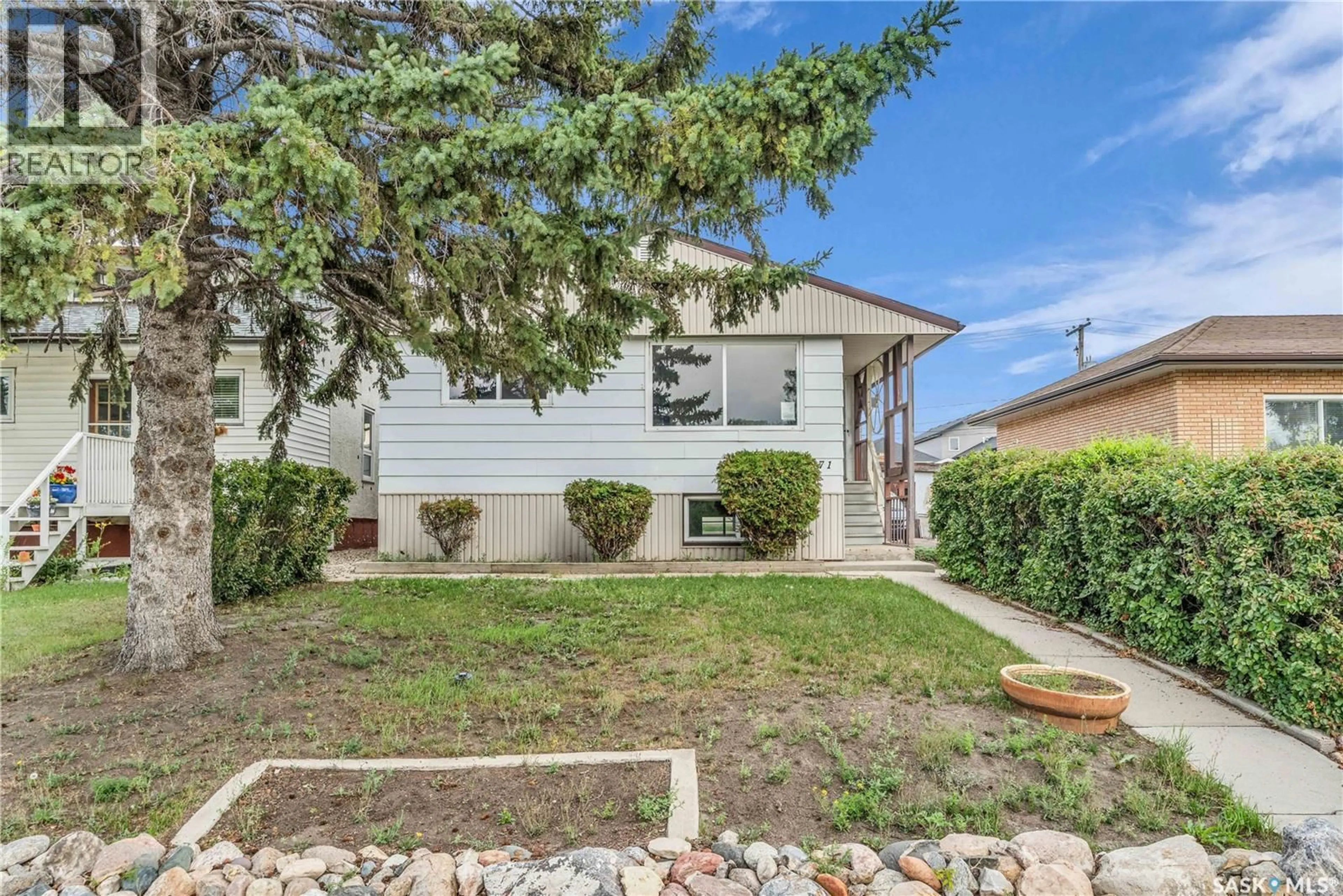 Unknown for 2071 CONNAUGHT STREET, Regina Saskatchewan S4T4T8
