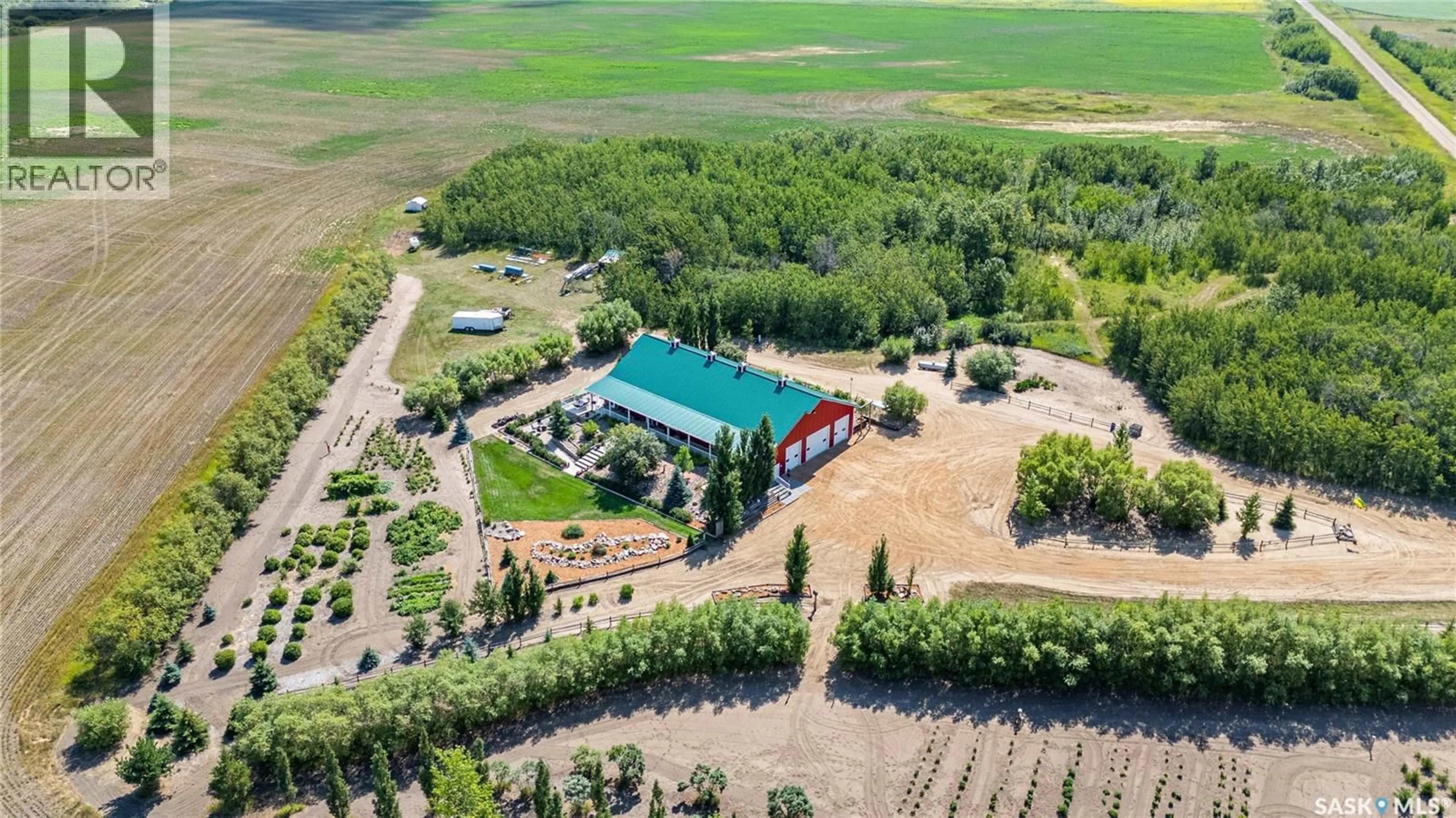 A pic from outside/outdoor area/front of a property/back of a property/a pic from drone, building for Turtle River - BARNDOMINIUM, Turtle River Rm No. 469 Saskatchewan S0M0V0
