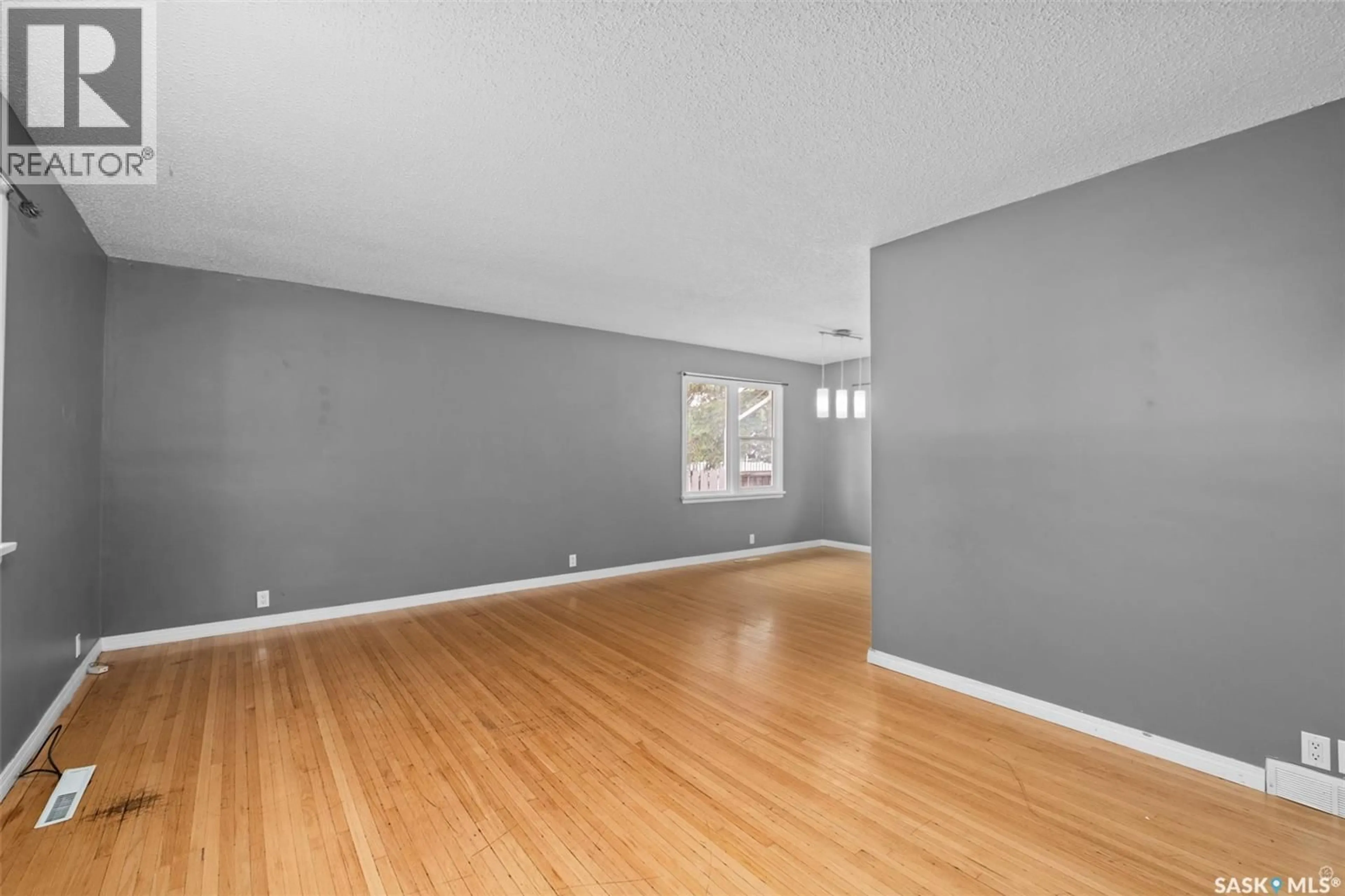 A pic of a room for 2119 2ND AVENUE, Prince Albert Saskatchewan S6V5C4