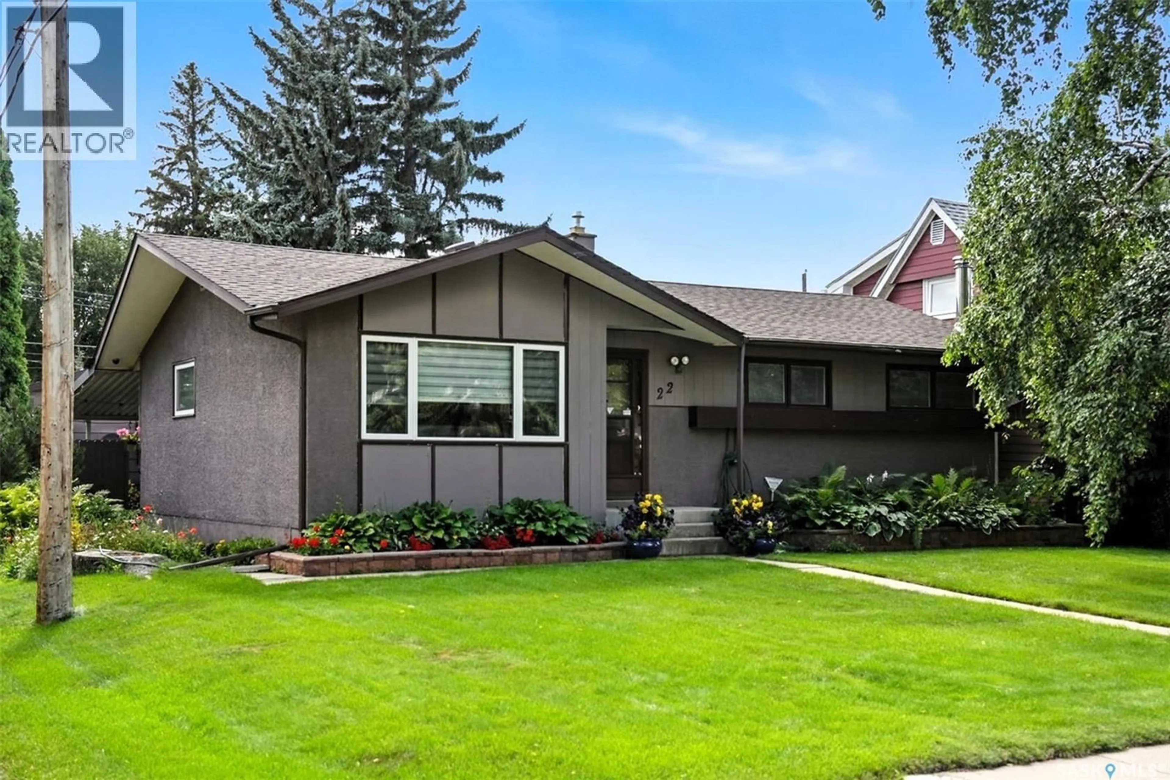Home with vinyl exterior material, street for 22 CANTLON CRESCENT, Saskatoon Saskatchewan S7J2T3