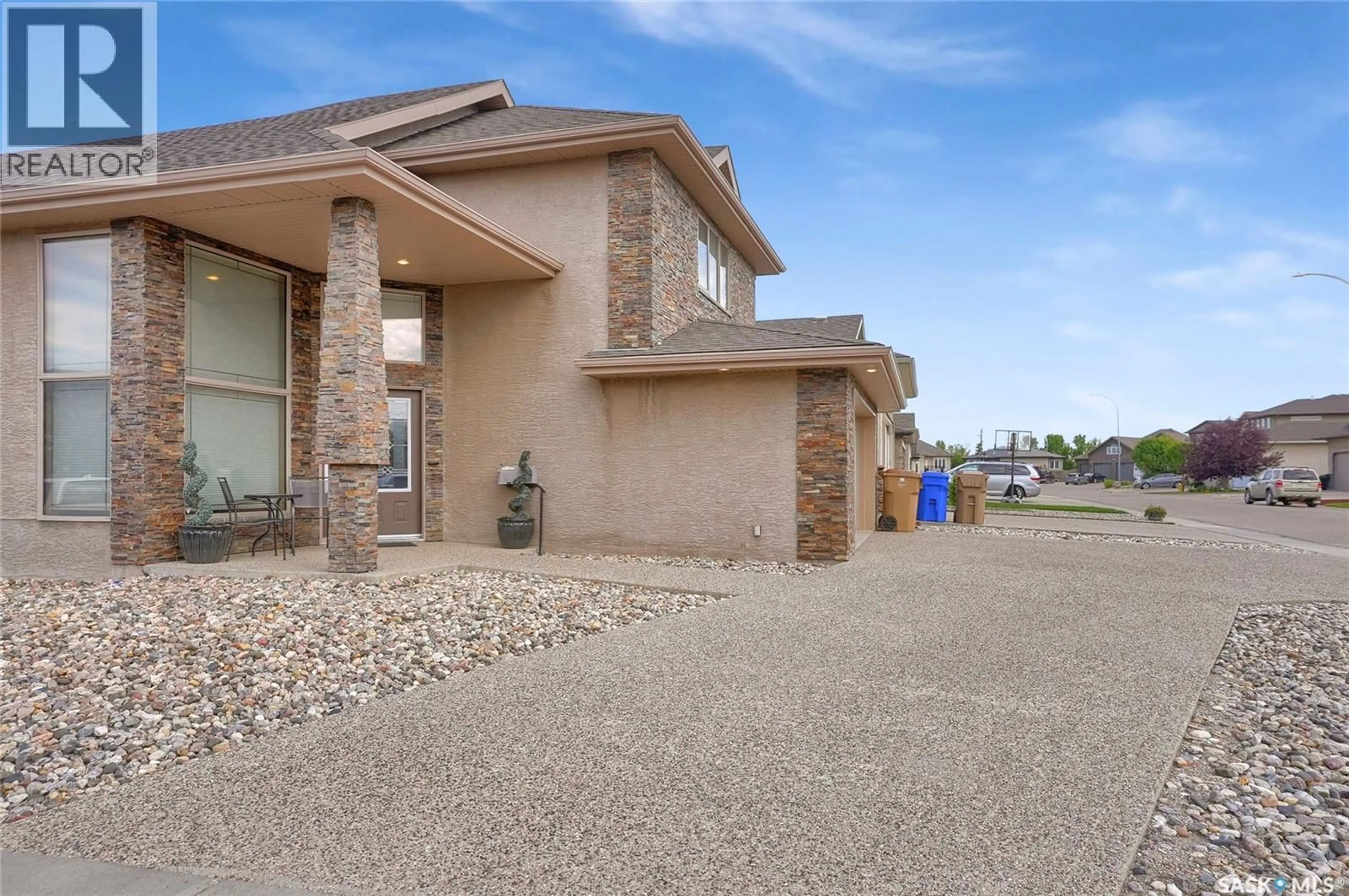 Unknown for 2402 JAMESON CRESCENT, Regina Saskatchewan S4V1J7
