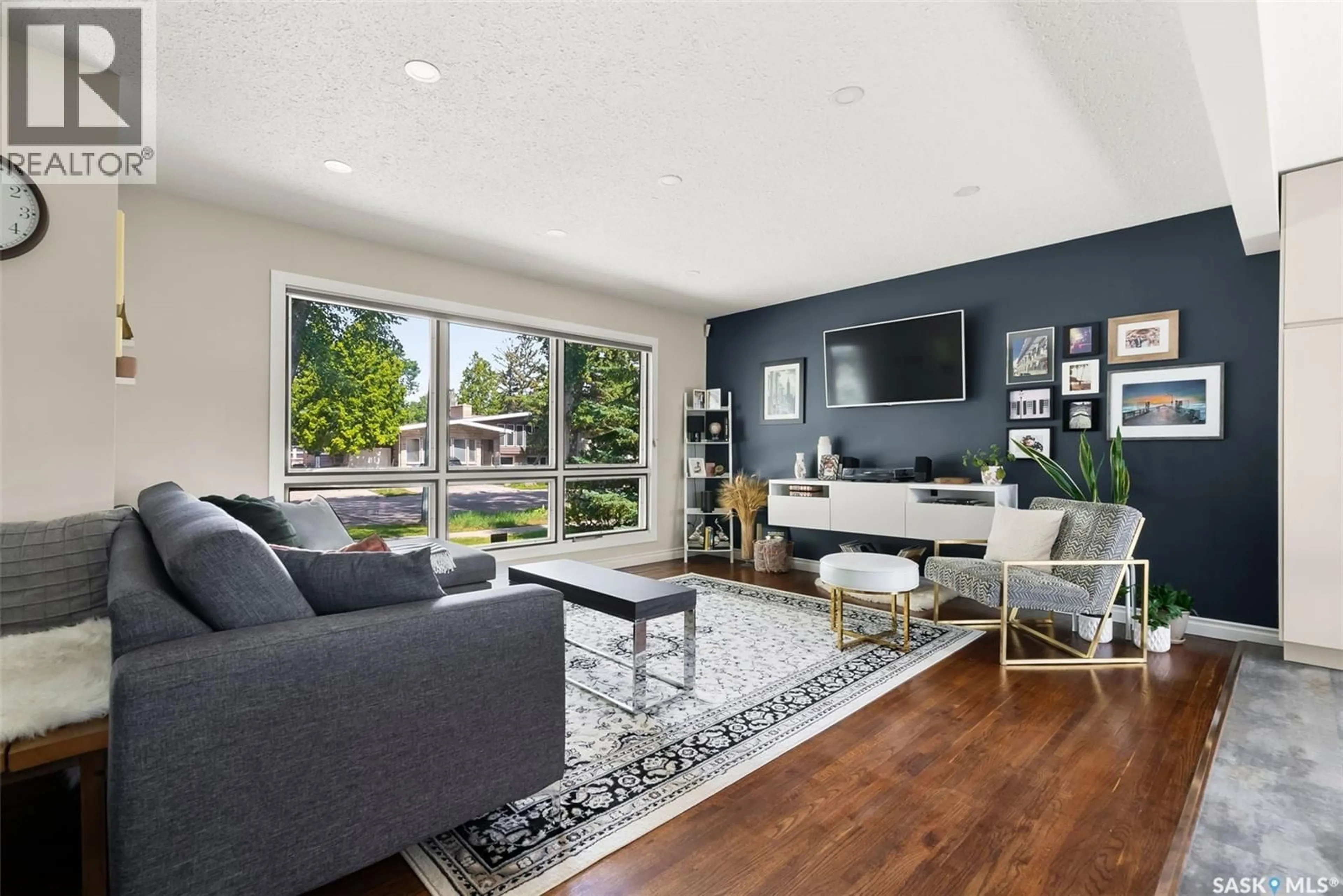 Living room with furniture, unknown for 1701 PARKER AVENUE, Regina Saskatchewan S4S4R9