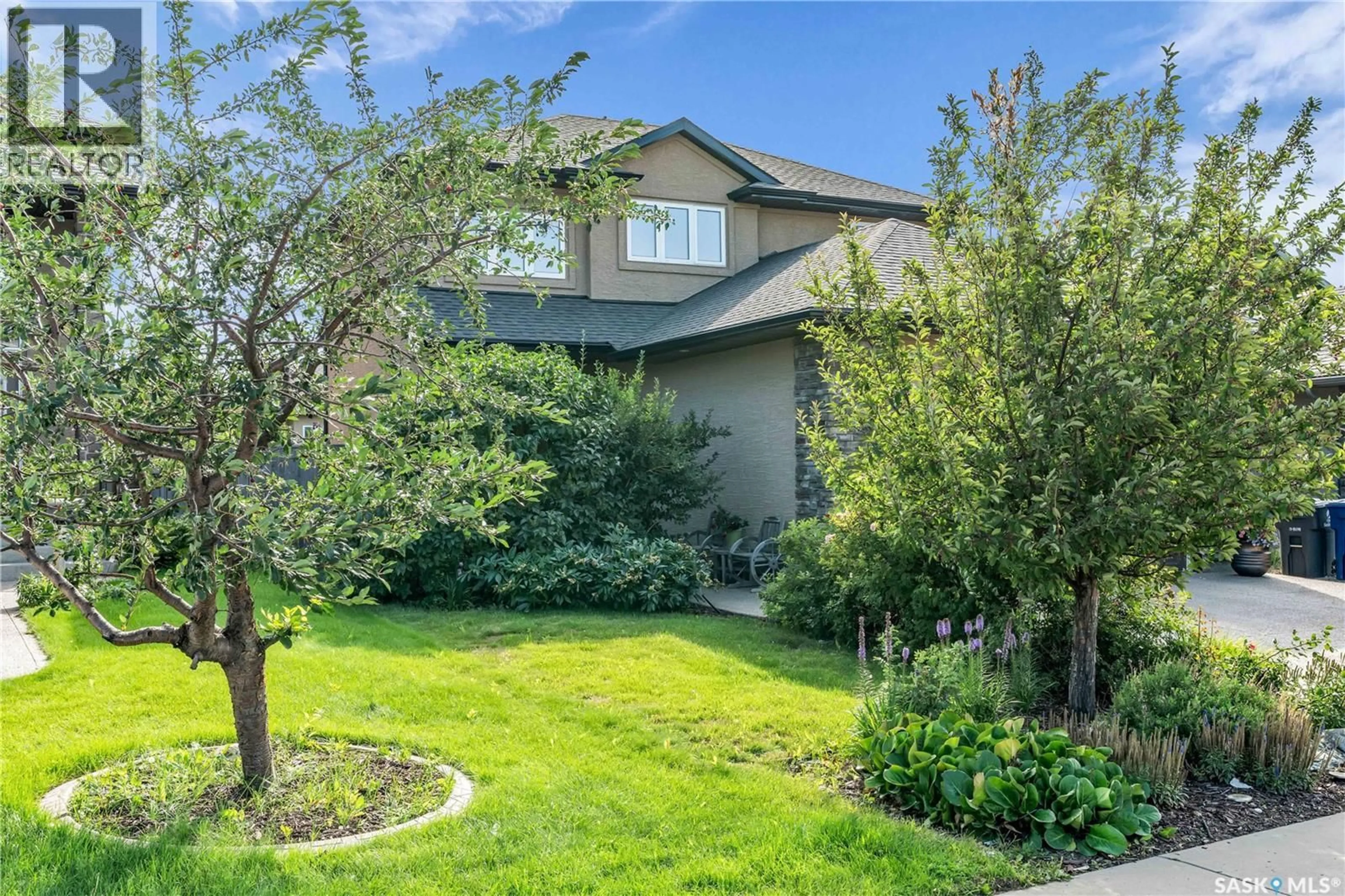 Unknown for 206 WHALLEY CRESCENT, Saskatoon Saskatchewan S7T0E6