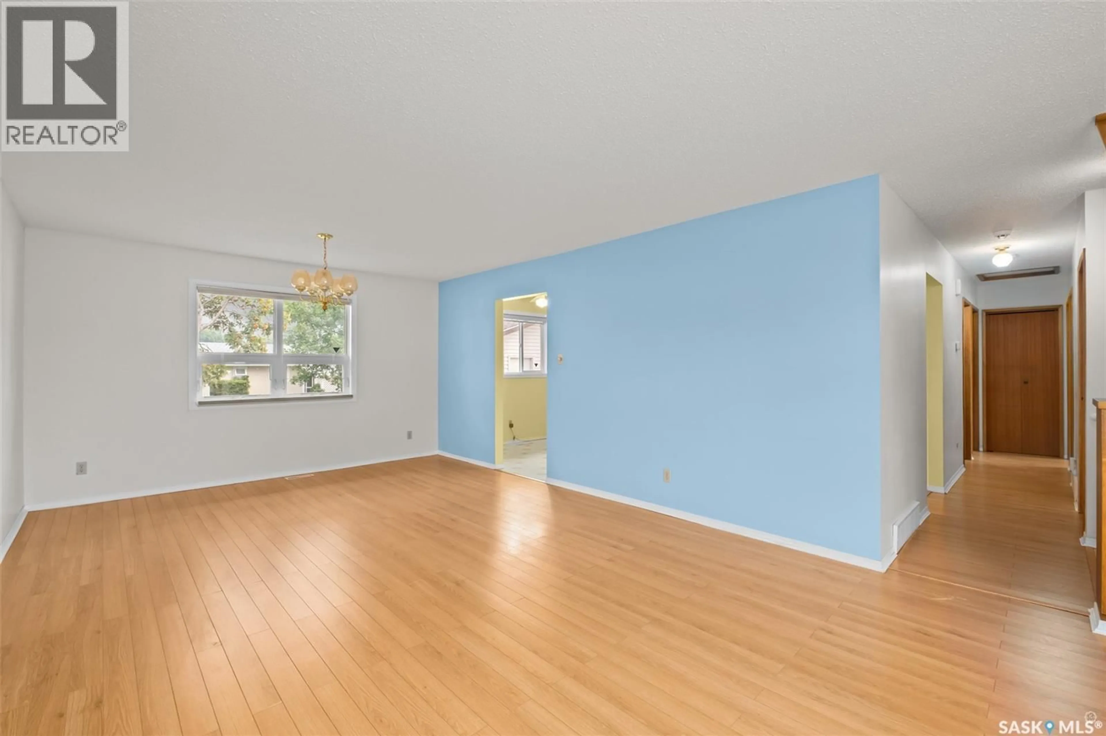 A pic of a room for 546 32ND STREET, Prince Albert Saskatchewan S6V5W5