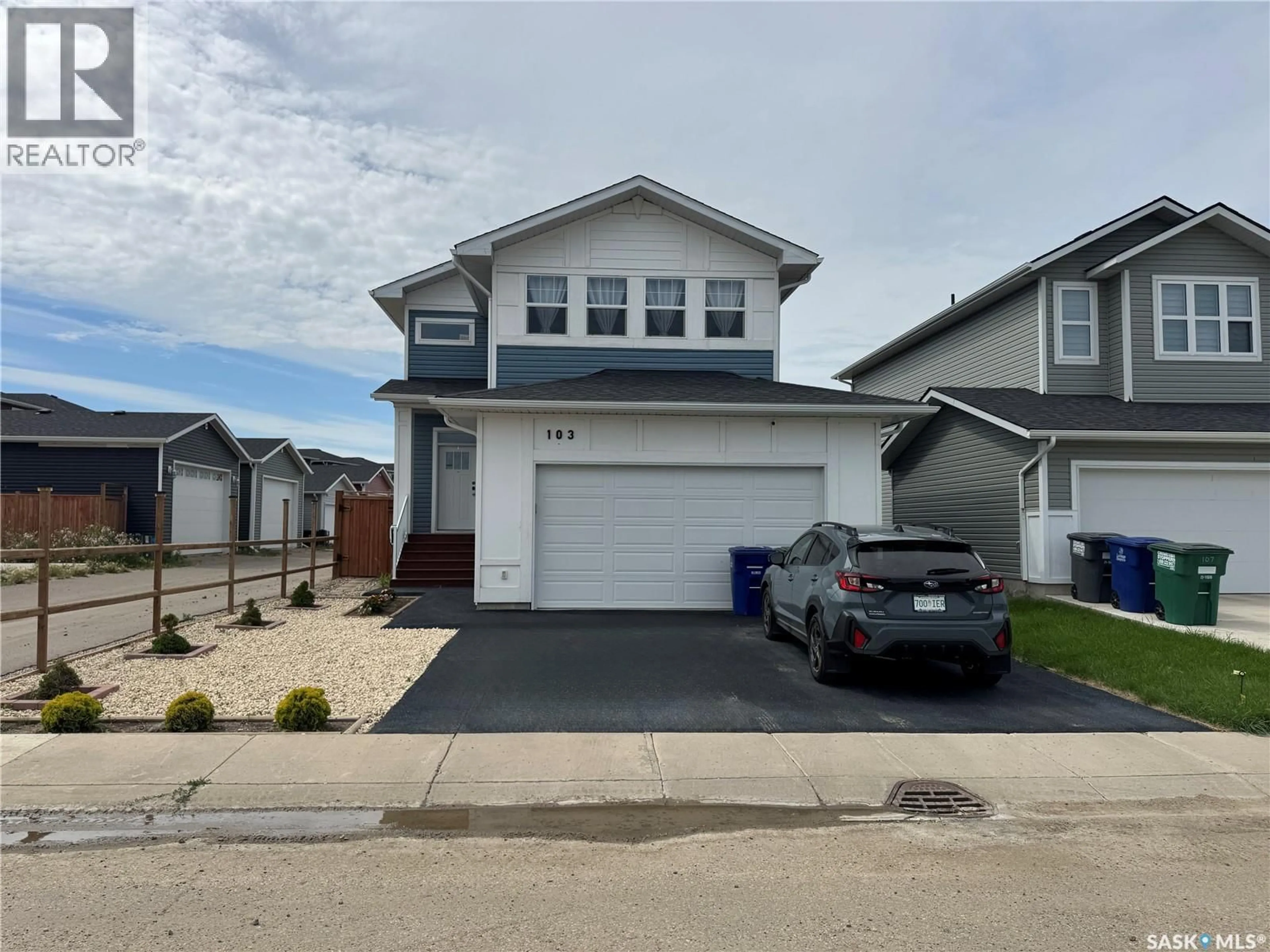 Unknown for 103 STROMBERG CRESCENT, Saskatoon Saskatchewan S7L7C4