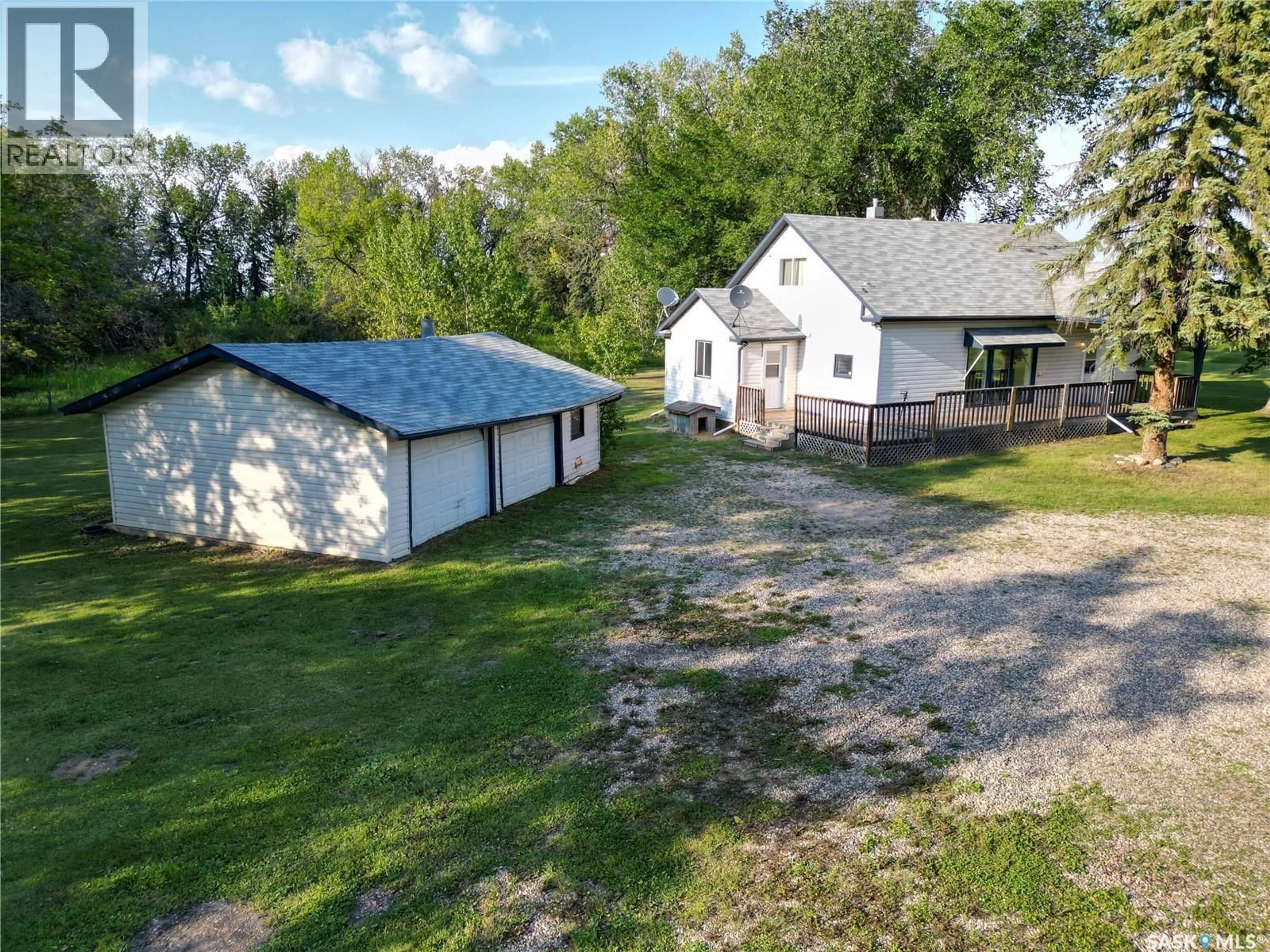A pic from outside/outdoor area/front of a property/back of a property/a pic from drone, unknown for NORTH ACREAGE, Buckland Rm No. 491 Saskatchewan S0J1J0