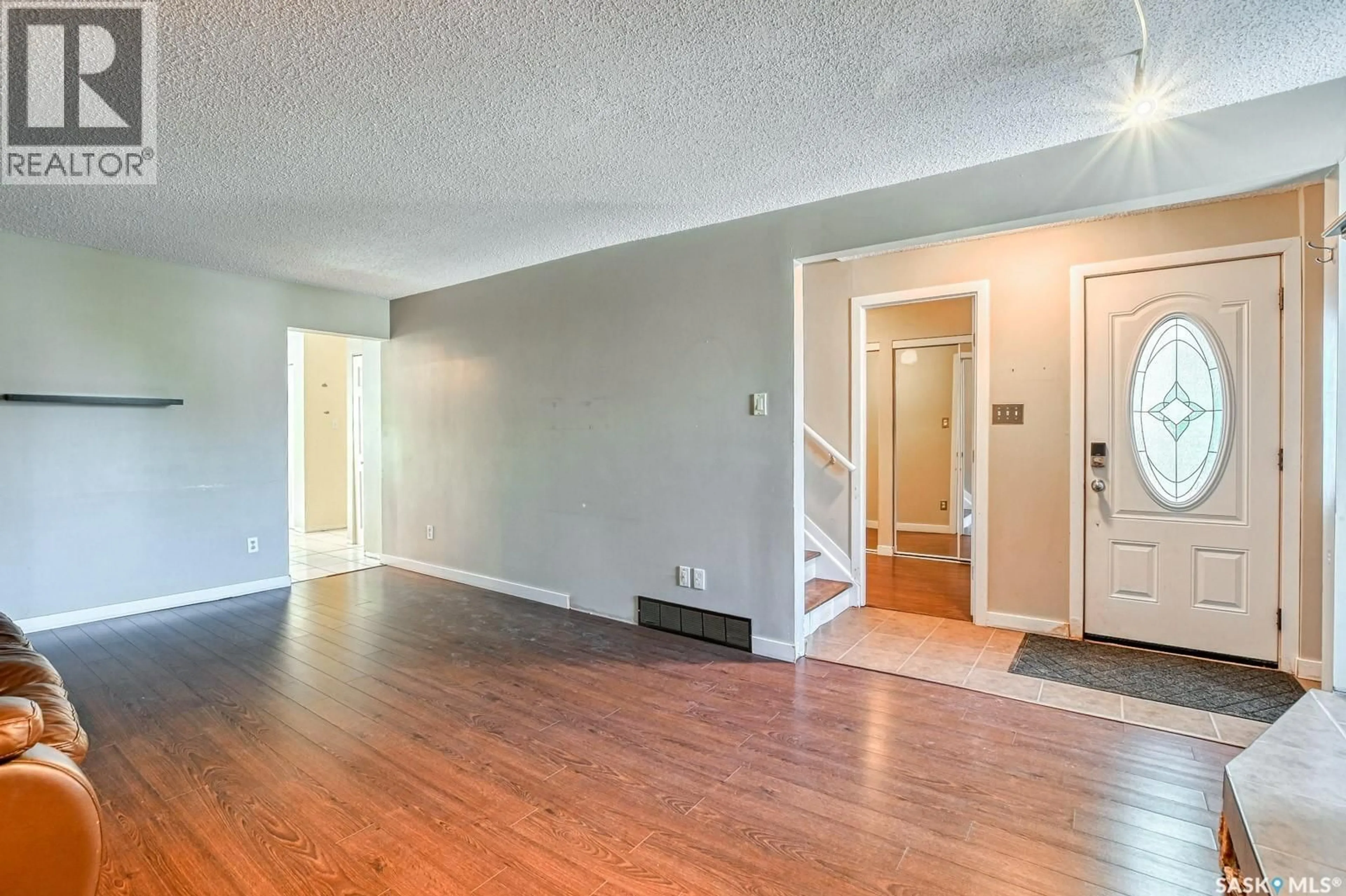 A pic of a room for 845 8TH AVENUE, Moose Jaw Saskatchewan S6H4G5