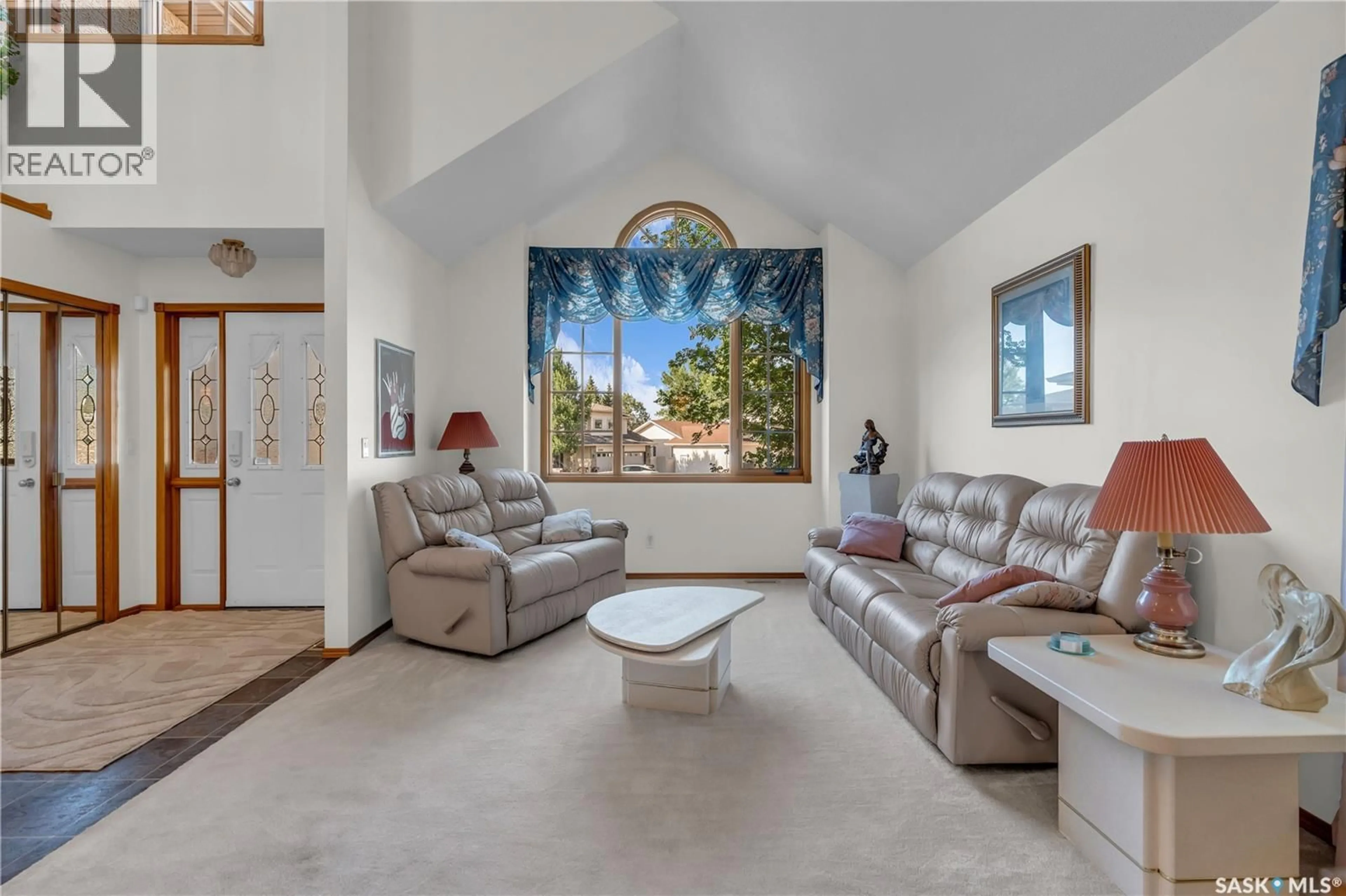Living room with furniture, unknown for 5524 BUSCH PLACE, Regina Saskatchewan S4X4G9