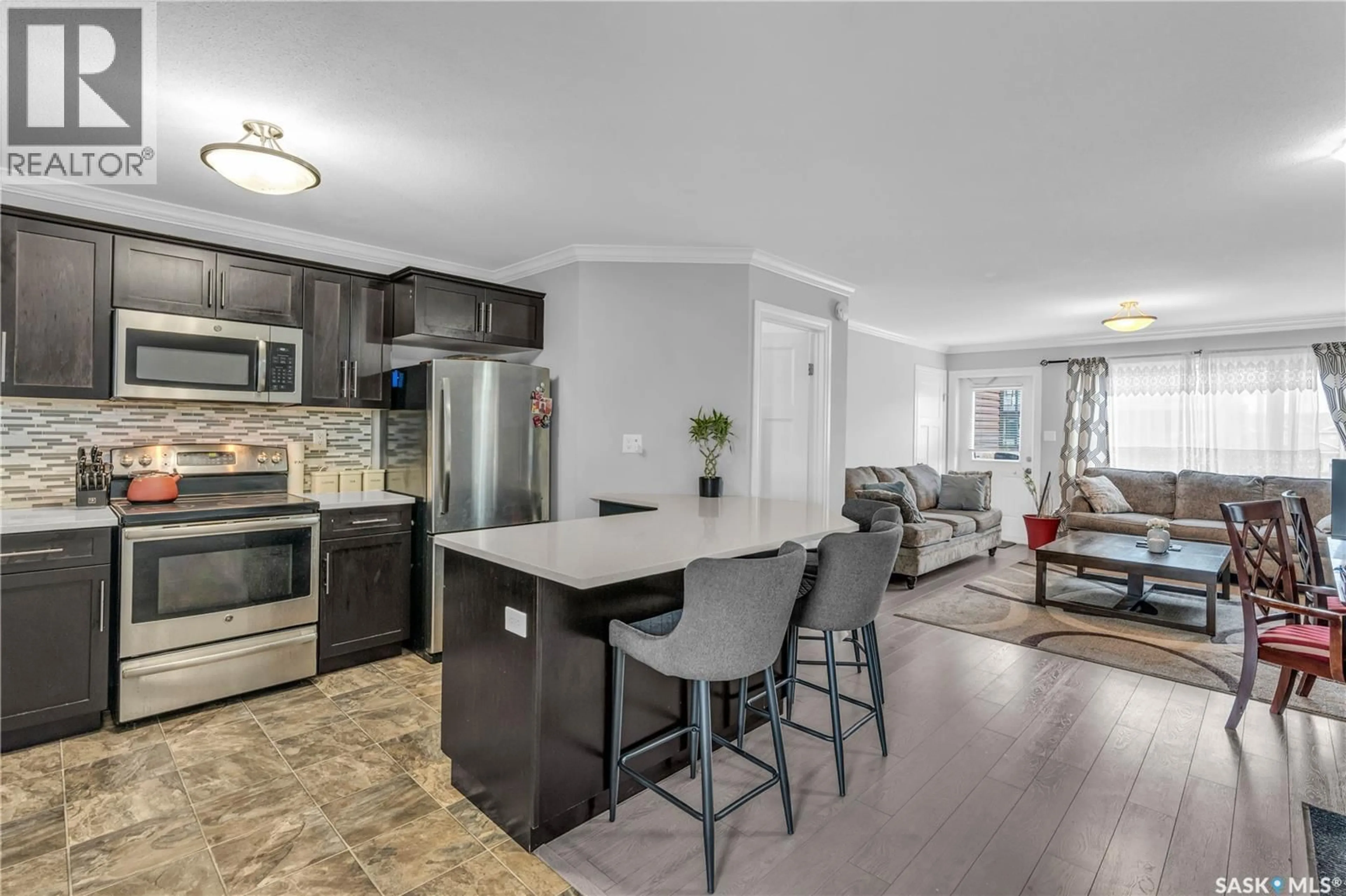 Open concept kitchen, unknown for 102 - 310 MANEK ROAD, Saskatoon Saskatchewan S7W0V2