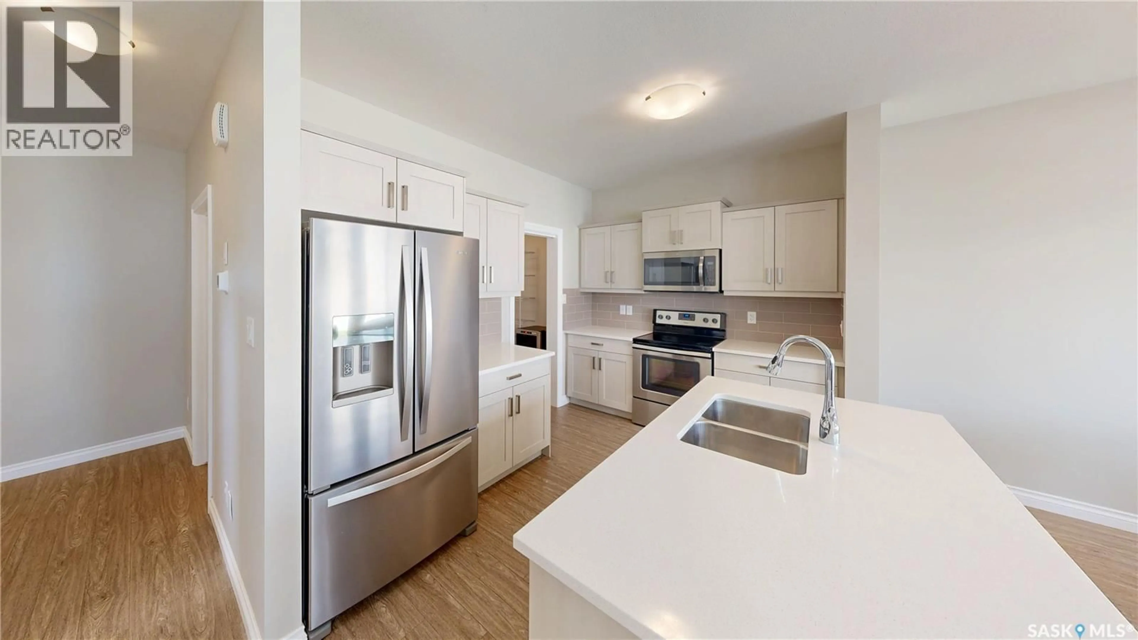 Unknown for E - 4606 GREEN BROOKS WAY, Regina Saskatchewan S4V3K6