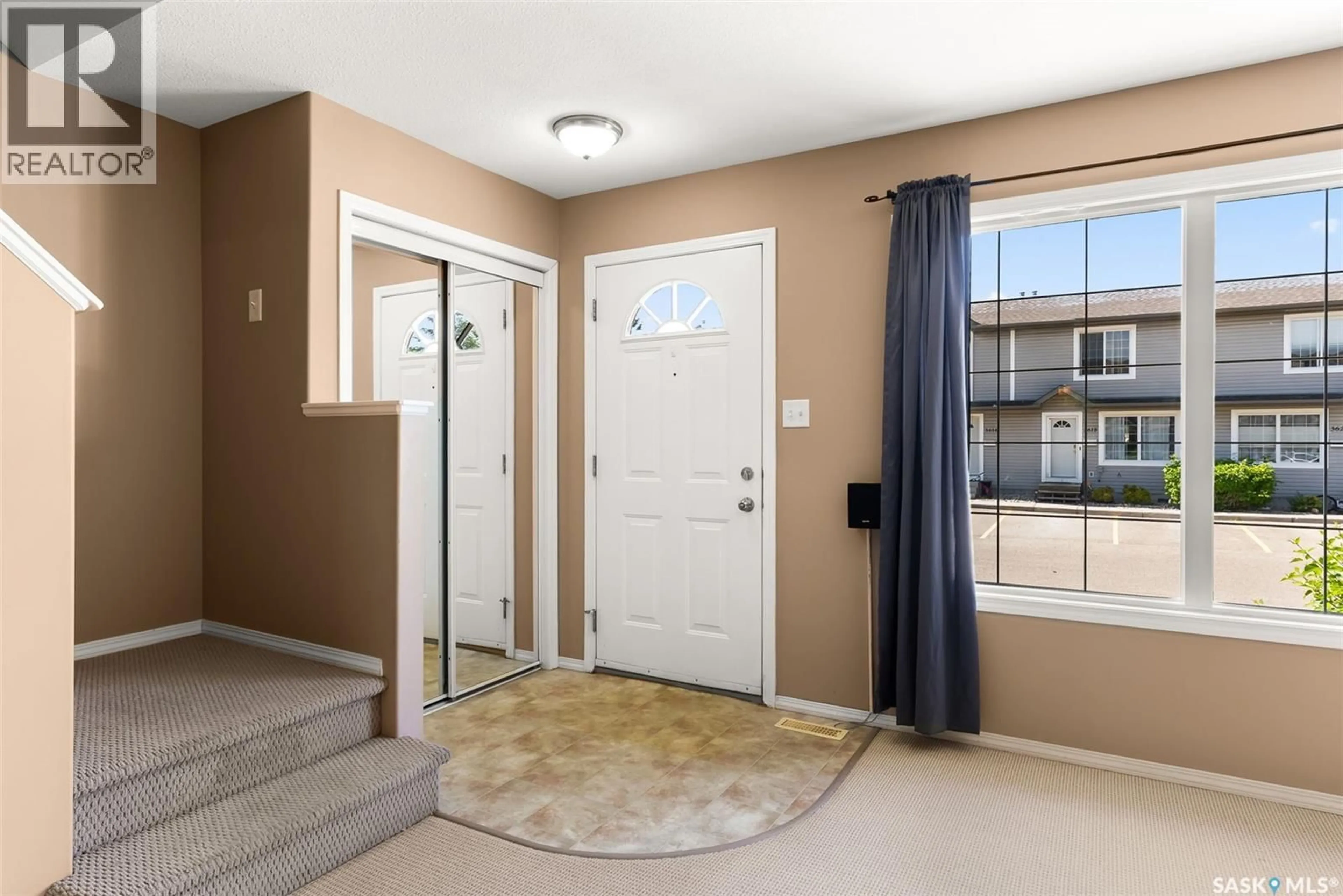 Indoor entryway for 3644 7TH AVENUE, Regina Saskatchewan S4N7R4