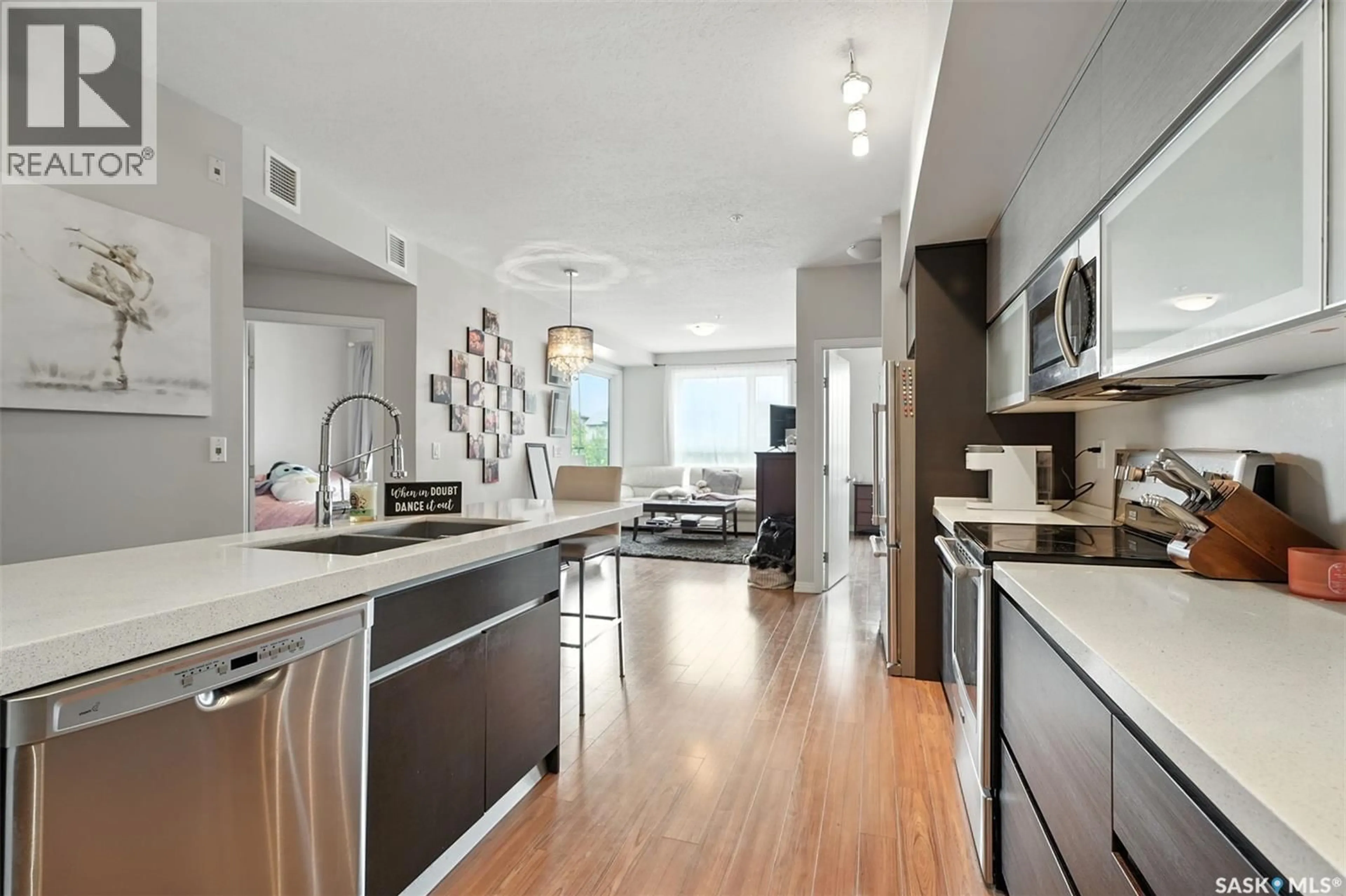 Open concept kitchen, unknown for 113 235 EVERGREEN SQUARE, Saskatoon Saskatchewan S7W0P9