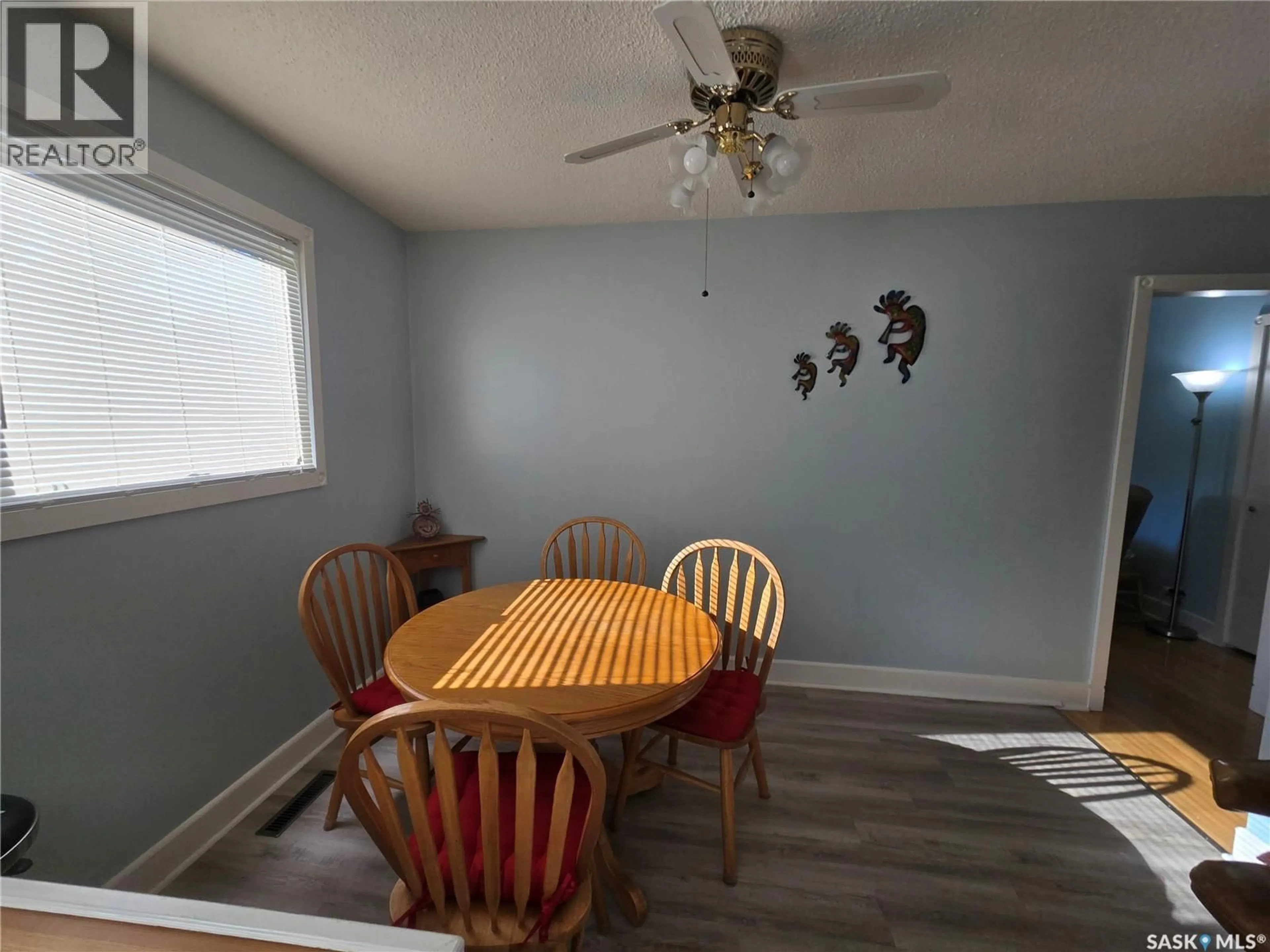 A pic of a room for 857 10TH AVENUE, Swift Current Saskatchewan S9H2T6