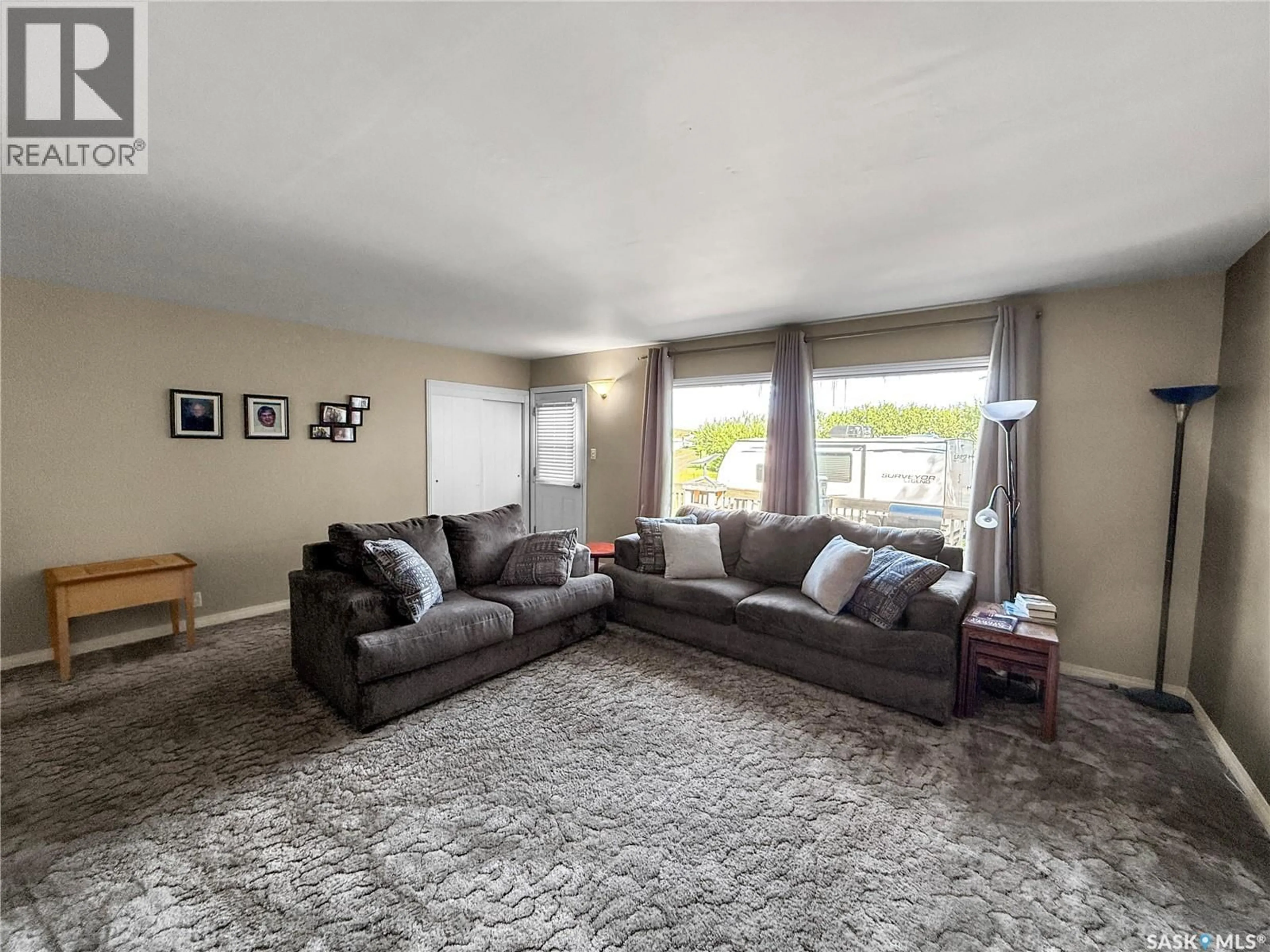 Living room with furniture, unknown for 4 HIGHWAY NORTH ACREAGE, Saskatchewan Landing Rm No.167 Saskatchewan S0N2P0