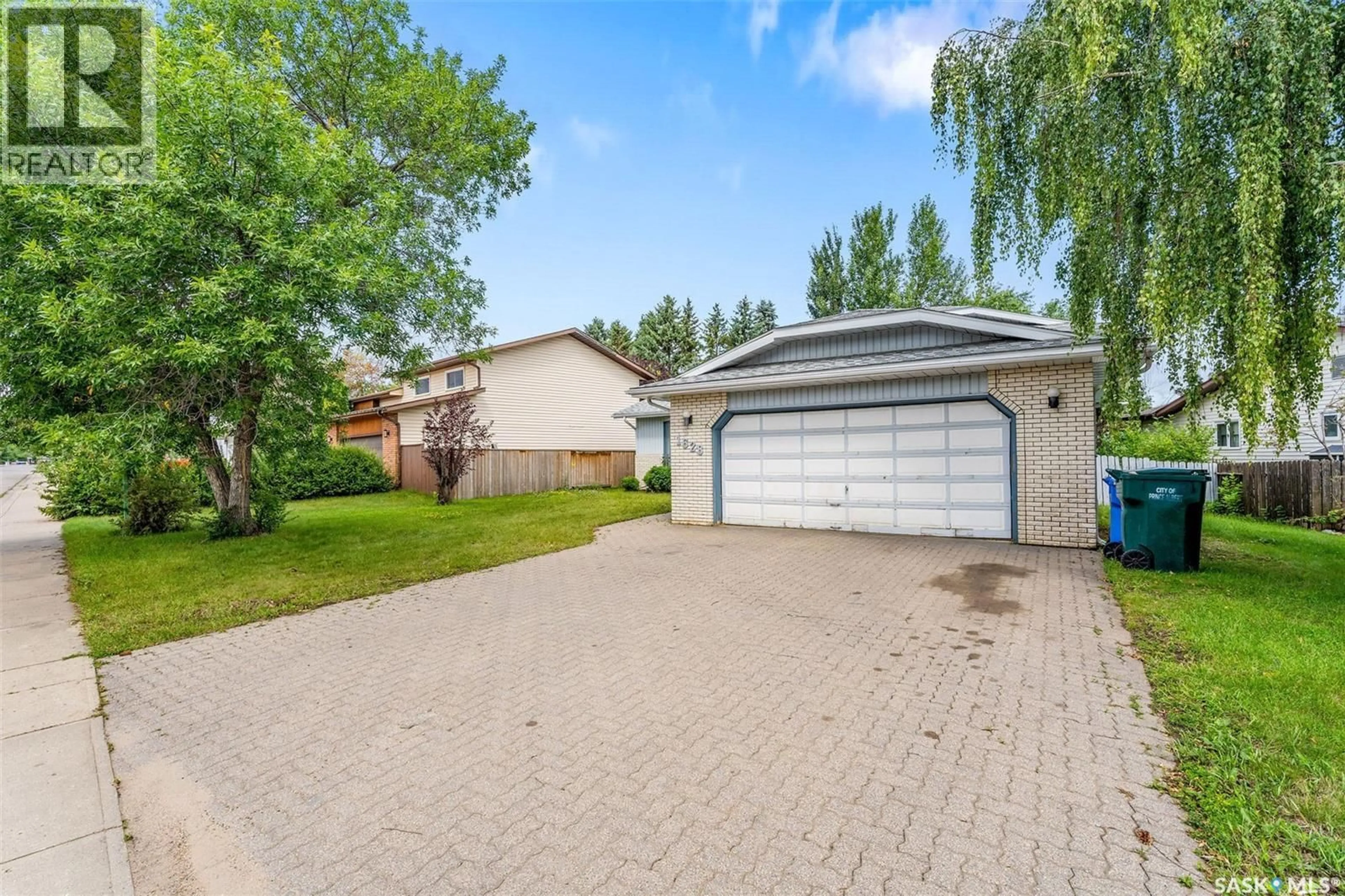 A pic from outside/outdoor area/front of a property/back of a property/a pic from drone, street for 1628 BARTON DRIVE, Prince Albert Saskatchewan S6V7P5